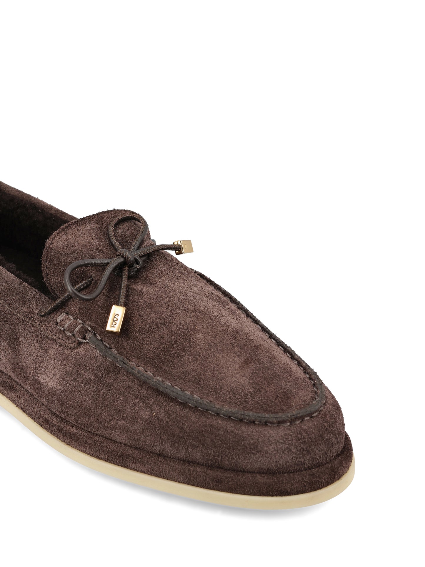 Mocassini realizzati in pelle scamosciata. XXW24M0KQ80RE0 9999 TOD'S 