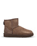 Stivali realizzati in montone e pelle. 1016222 DDC UGG 