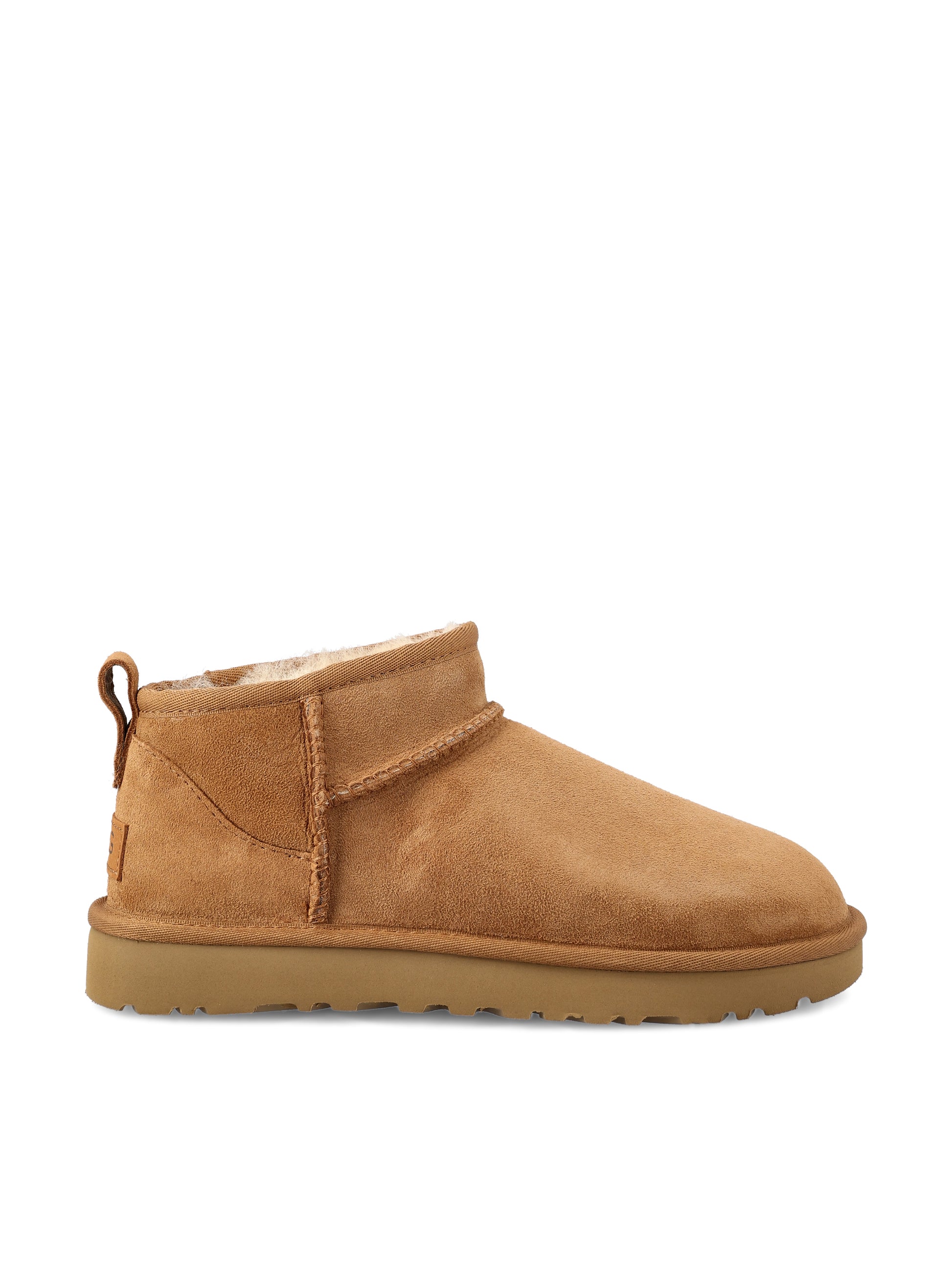 Stivali Classic Ultra Mini in montone. 1116109 CHE UGG 