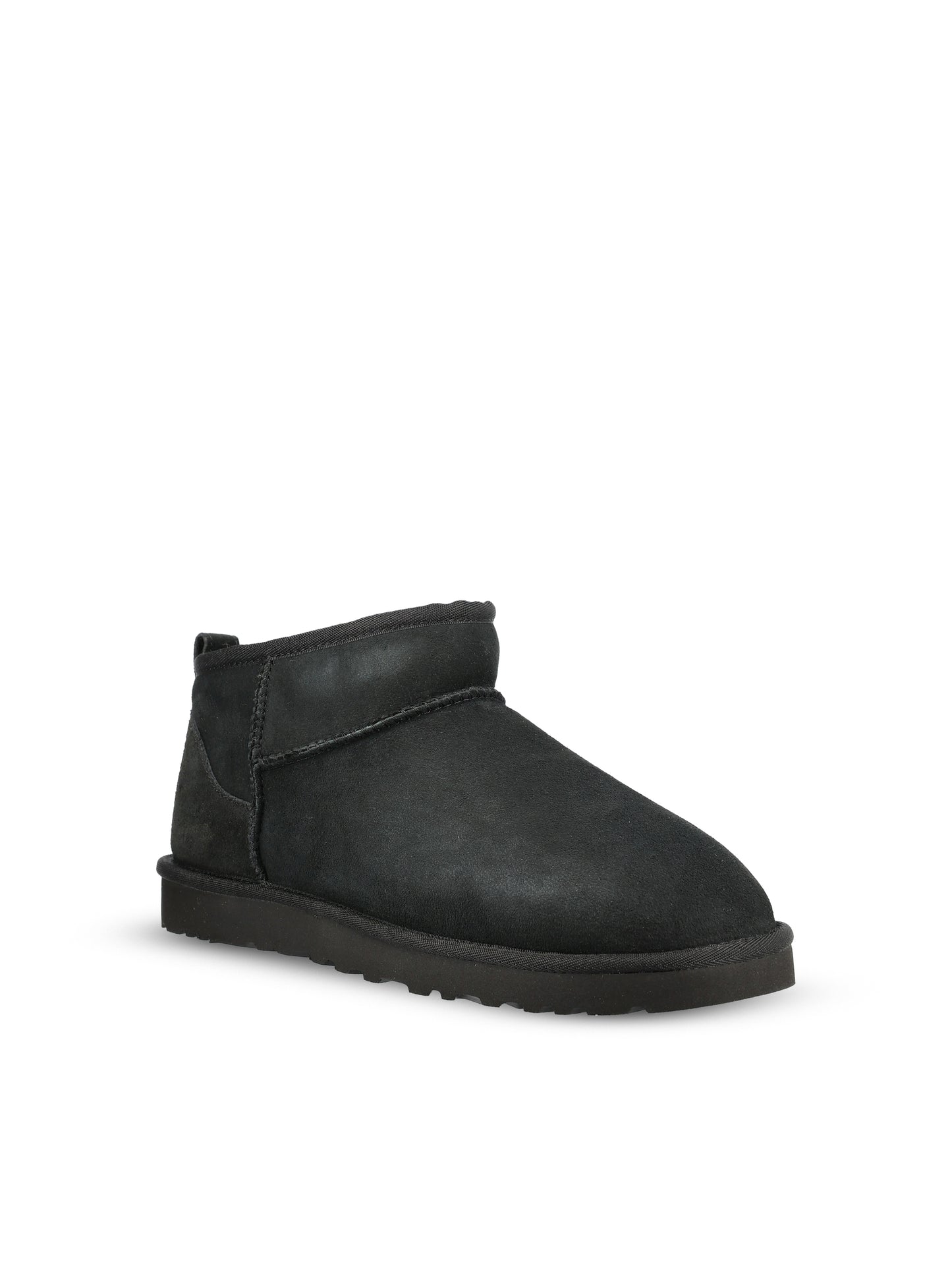 Stivali realizzati in montone. 1137391 BLK UGG 