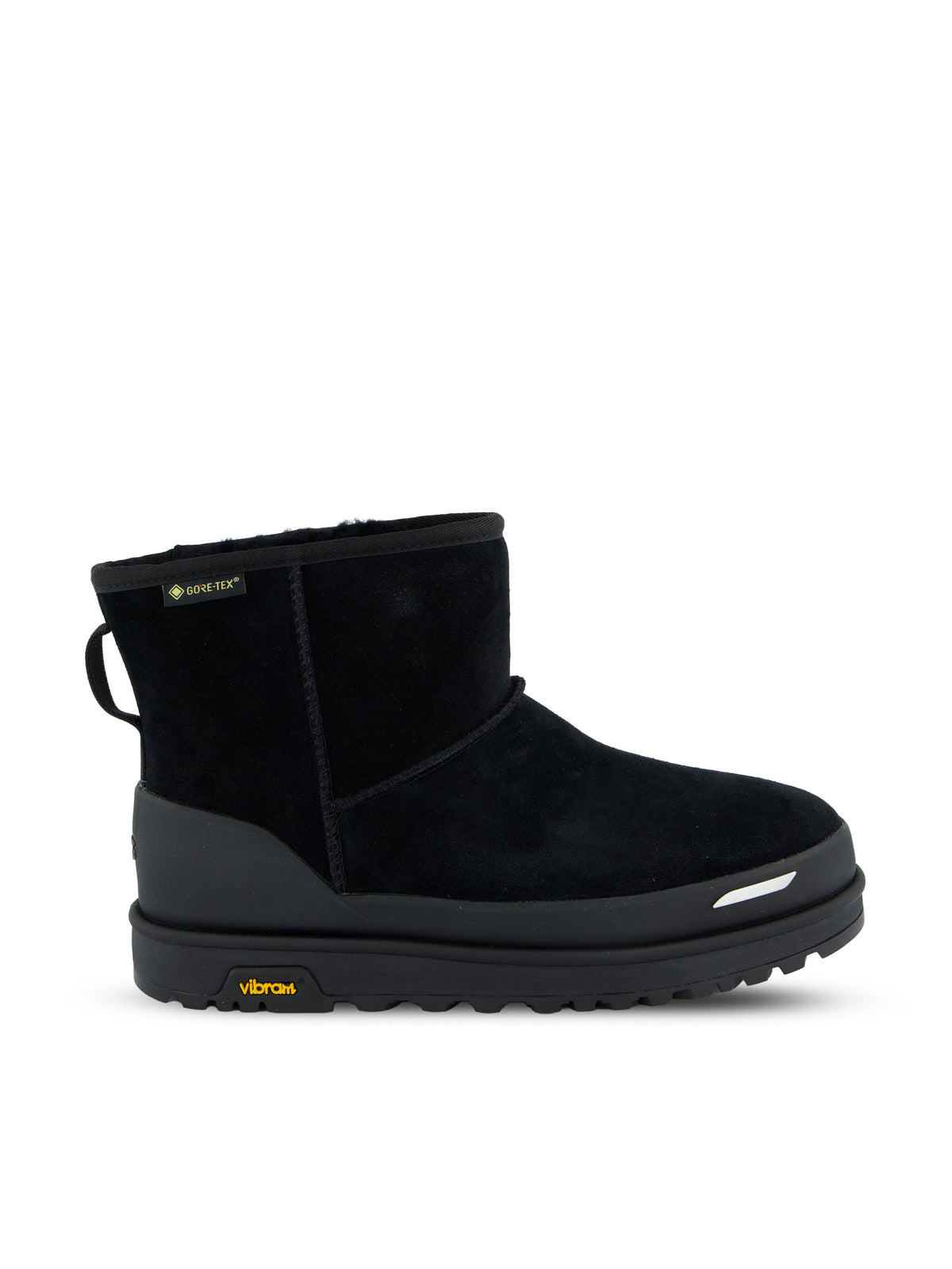 Stivali realizzati in camoscio. 1180196 BLK UGG 
