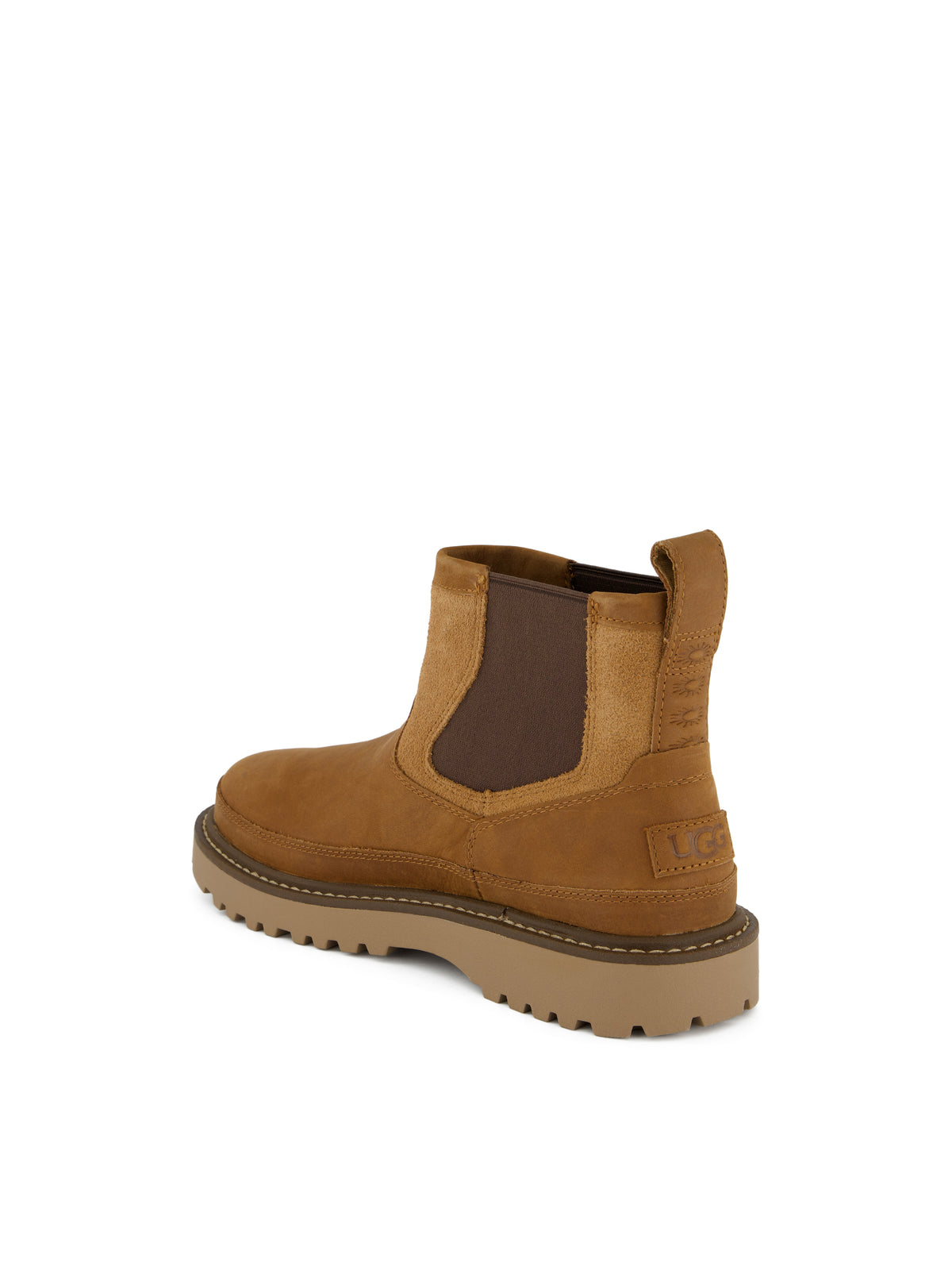 Stivali realizzati in camoscio. 1184610 CHE UGG 