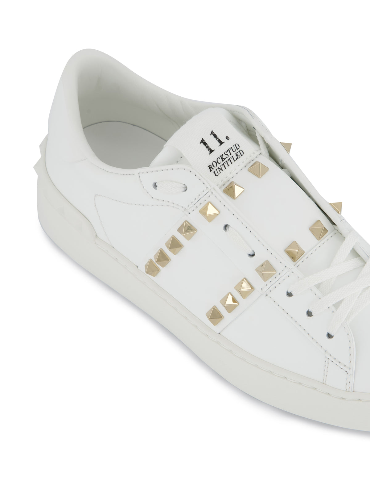 Sneakers realizzate in pelle. 8W2S0A01BHS 0BO VALENTINO GARAVANI 