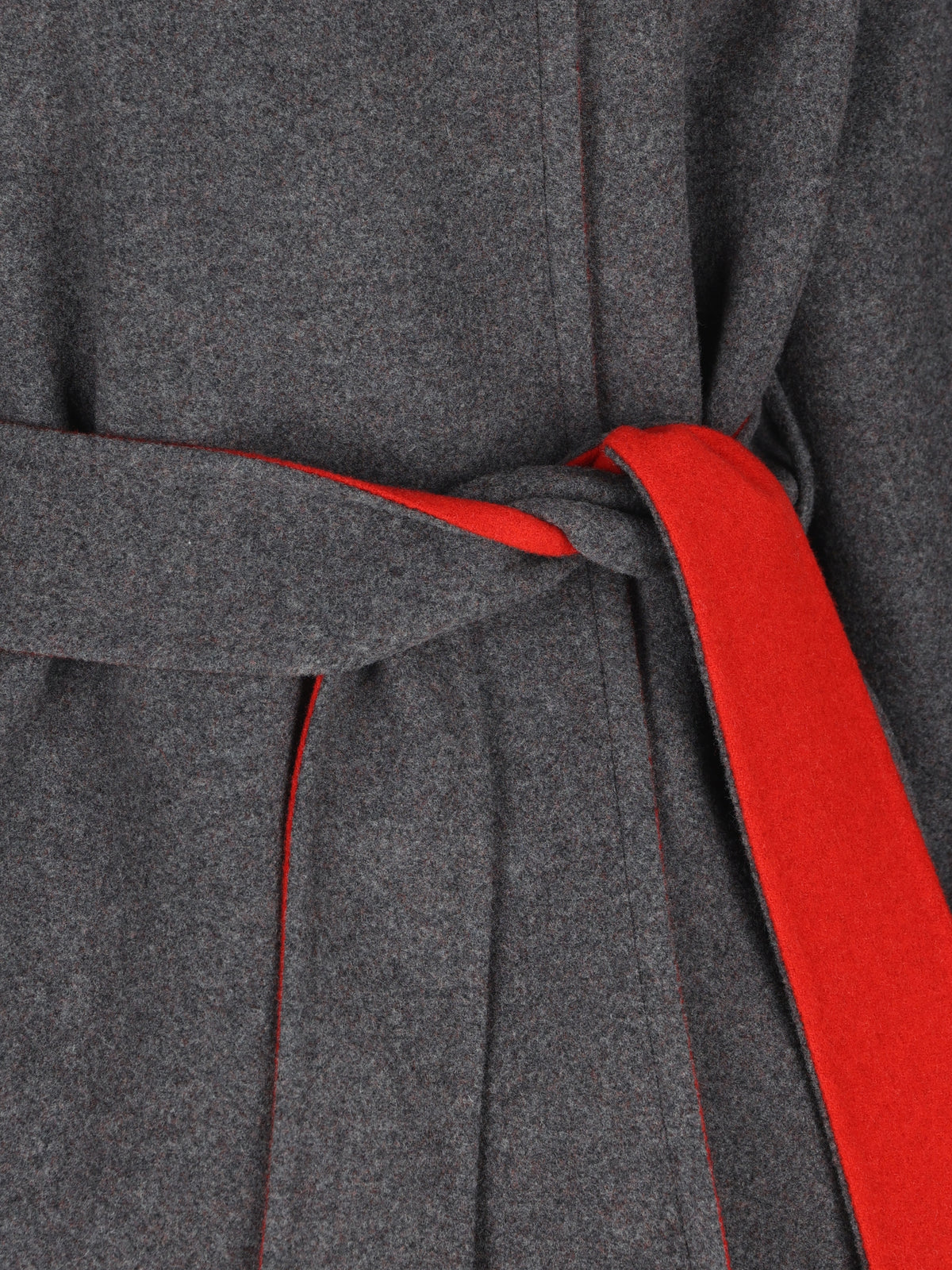 Cappotto realizzato in lana e cashmere. 9B0CA8K3AGV 160 VALENTINO GARAVANI 