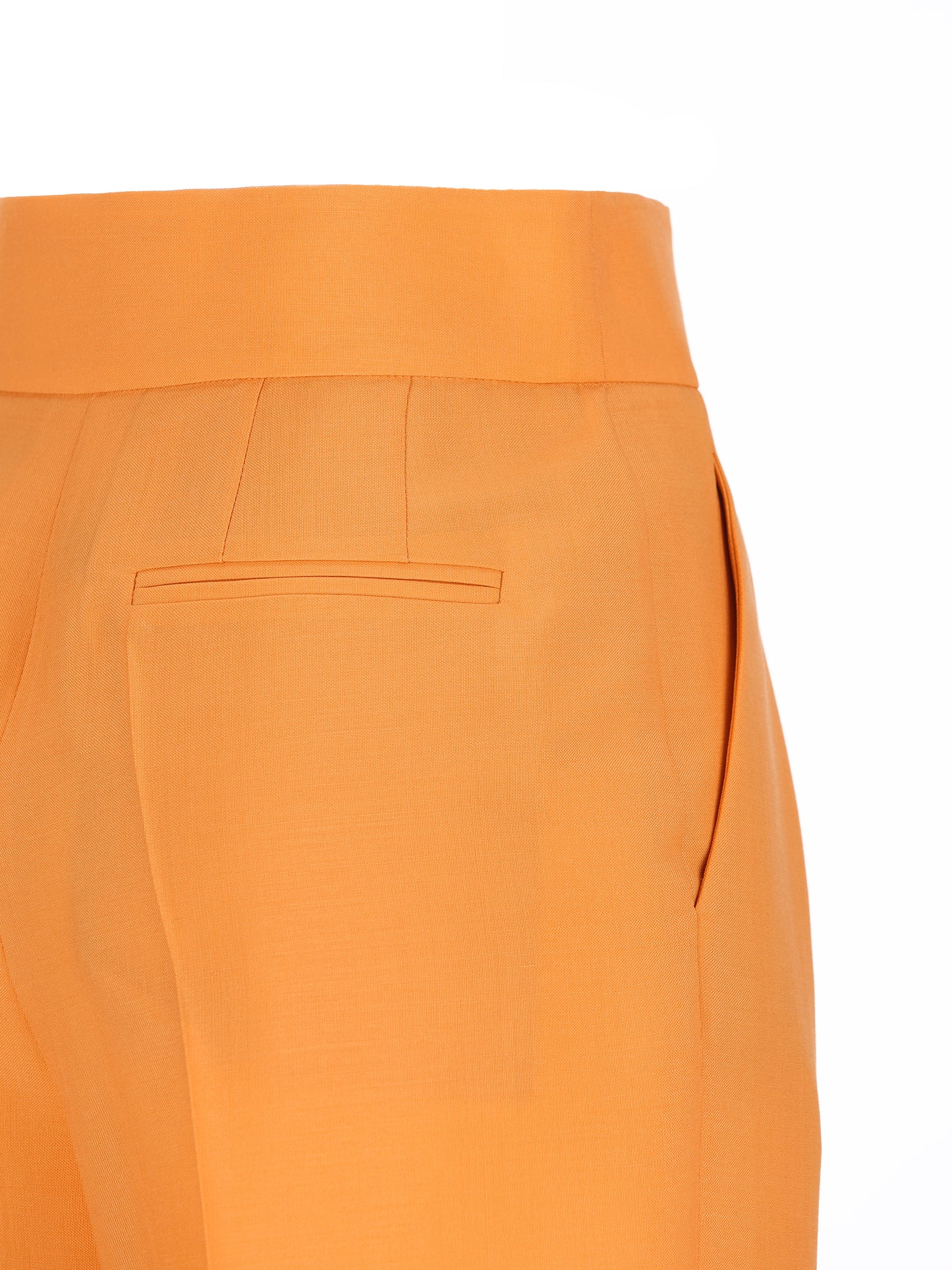 Pantaloni realizzati in lana. 9B3RB766A6D 056 VALENTINO GARAVANI 
