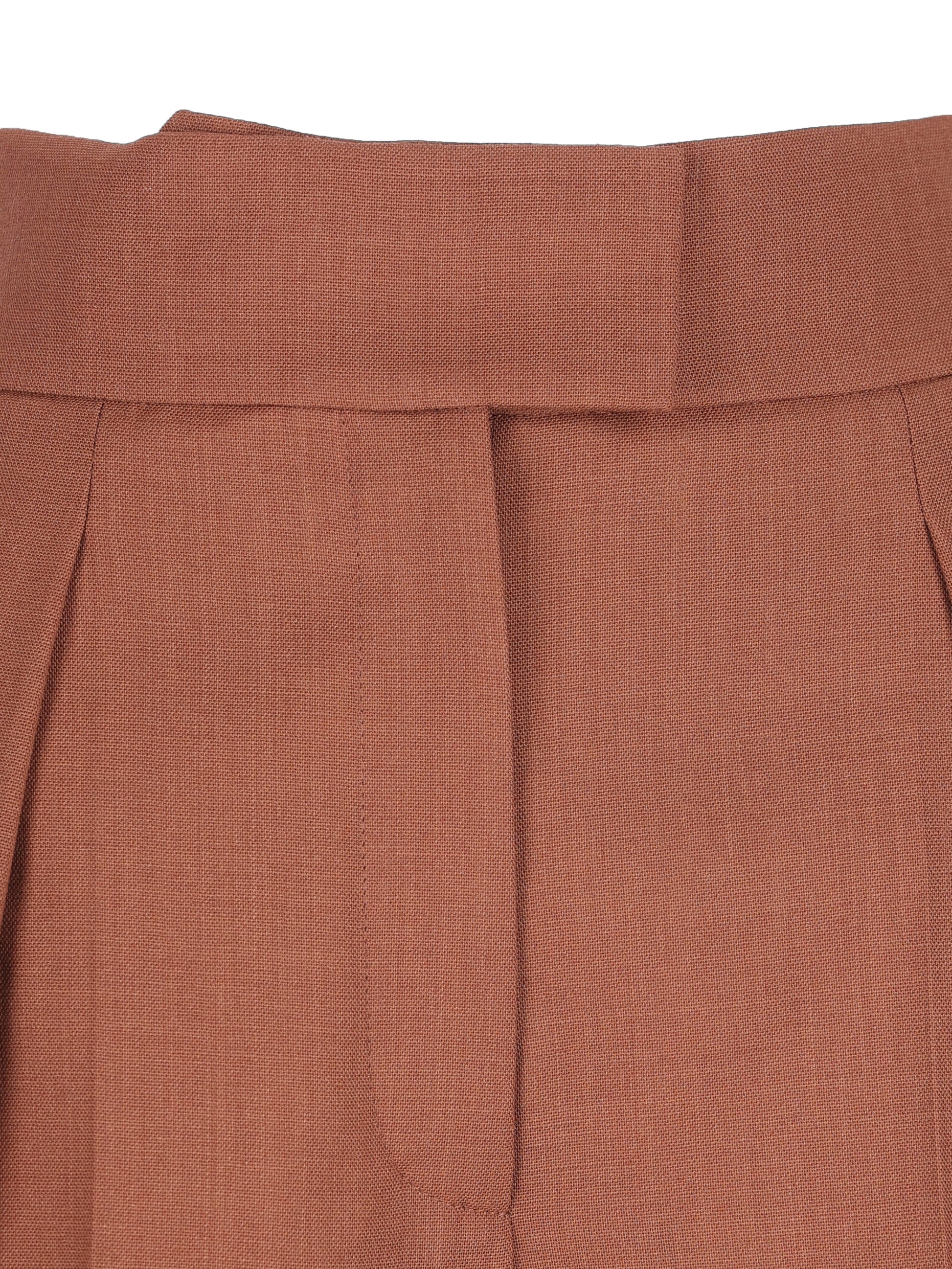 Pantaloni realizzati in lana vergine. 9B3RB766AB3 1YF VALENTINO GARAVANI 