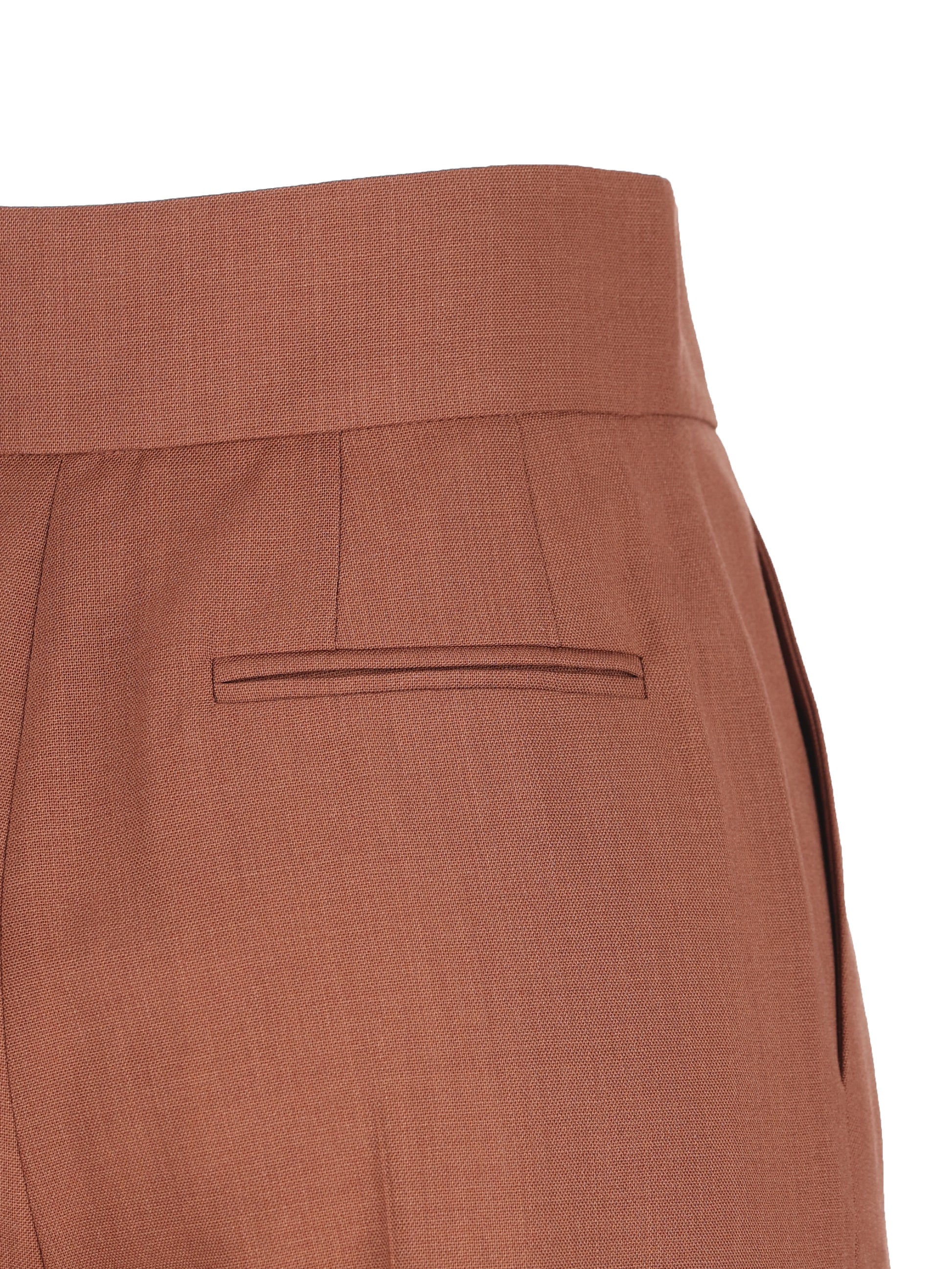 Pantaloni realizzati in lana vergine. 9B3RB766AB3 1YF VALENTINO GARAVANI 