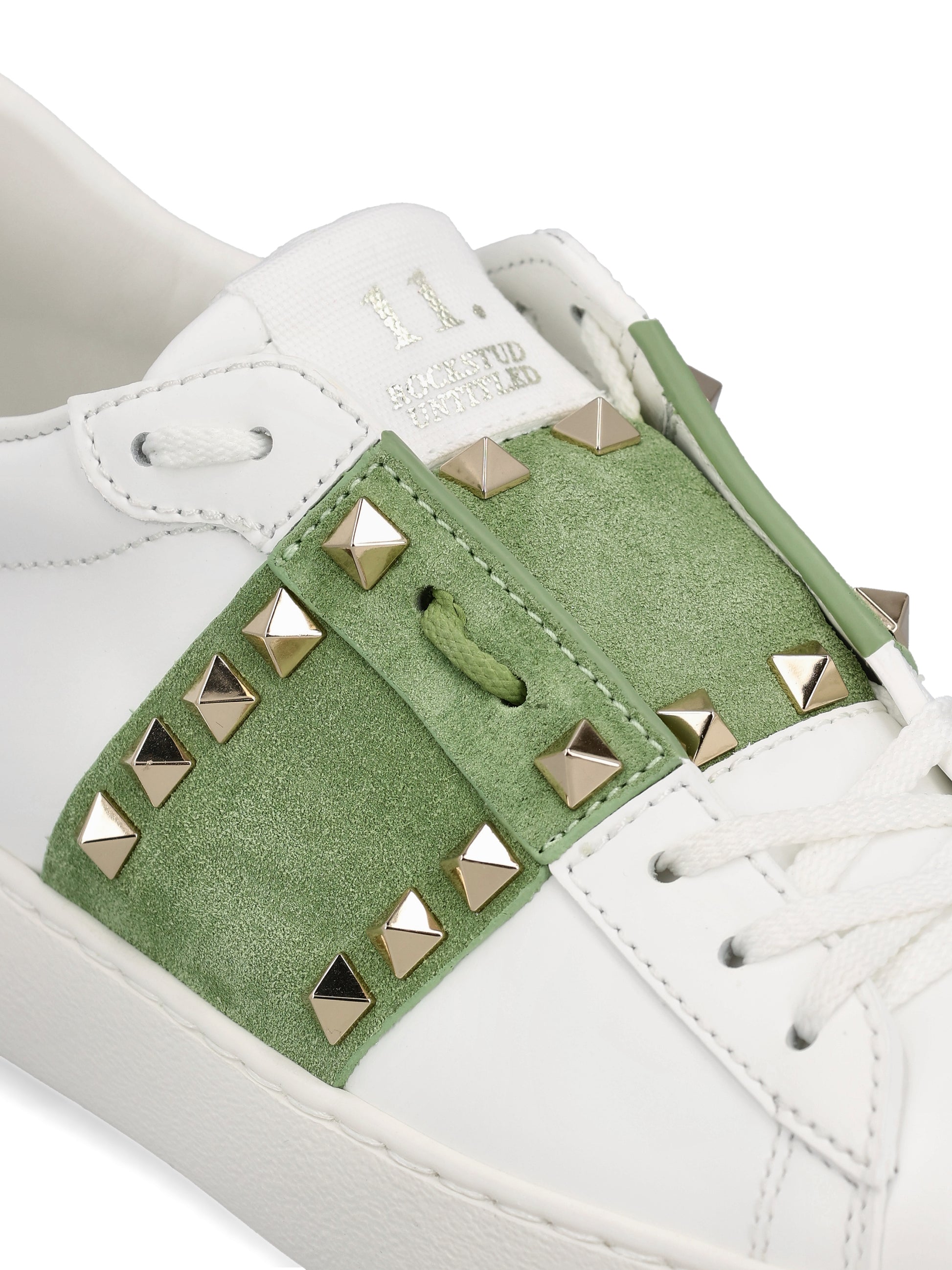 Sneakers realizzate in pelle. 9W2S0A01ZBV DWM VALENTINO GARAVANI 