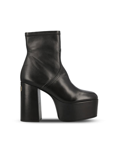 Stivali realizzati in pelle. 9W2S0PV8HZX 0NO VALENTINO GARAVANI 