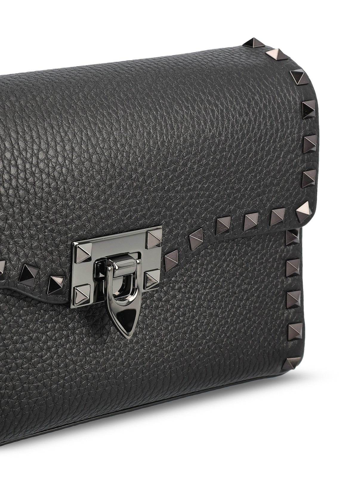 Borsa Rockstud realizzata in pelle di vitello. ZW2B0181HAD 0NO VALENTINO GARAVANI 