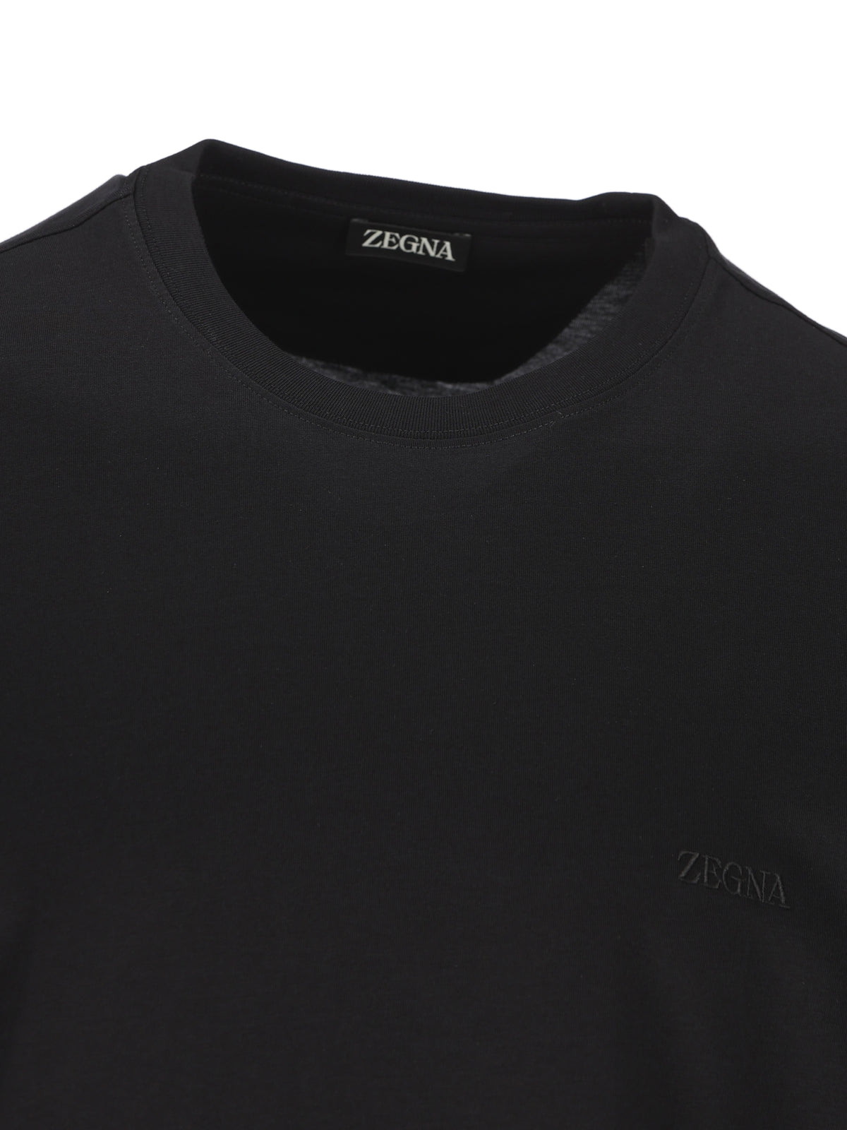 T-Shirt realizzata in cotone. RUI360A4 I765K09 ZEGNA 