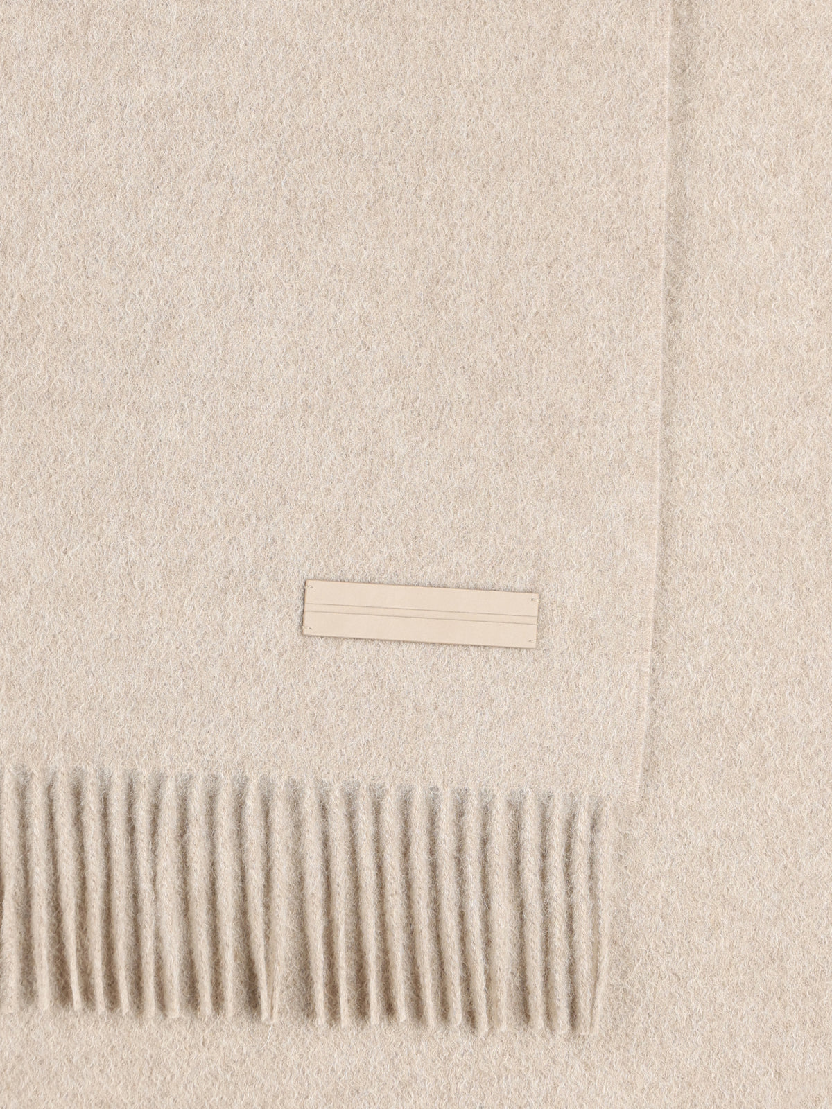 Sciarpa realizzata in cashmere. RZ8L41SA8 26NBE1 ZEGNA 