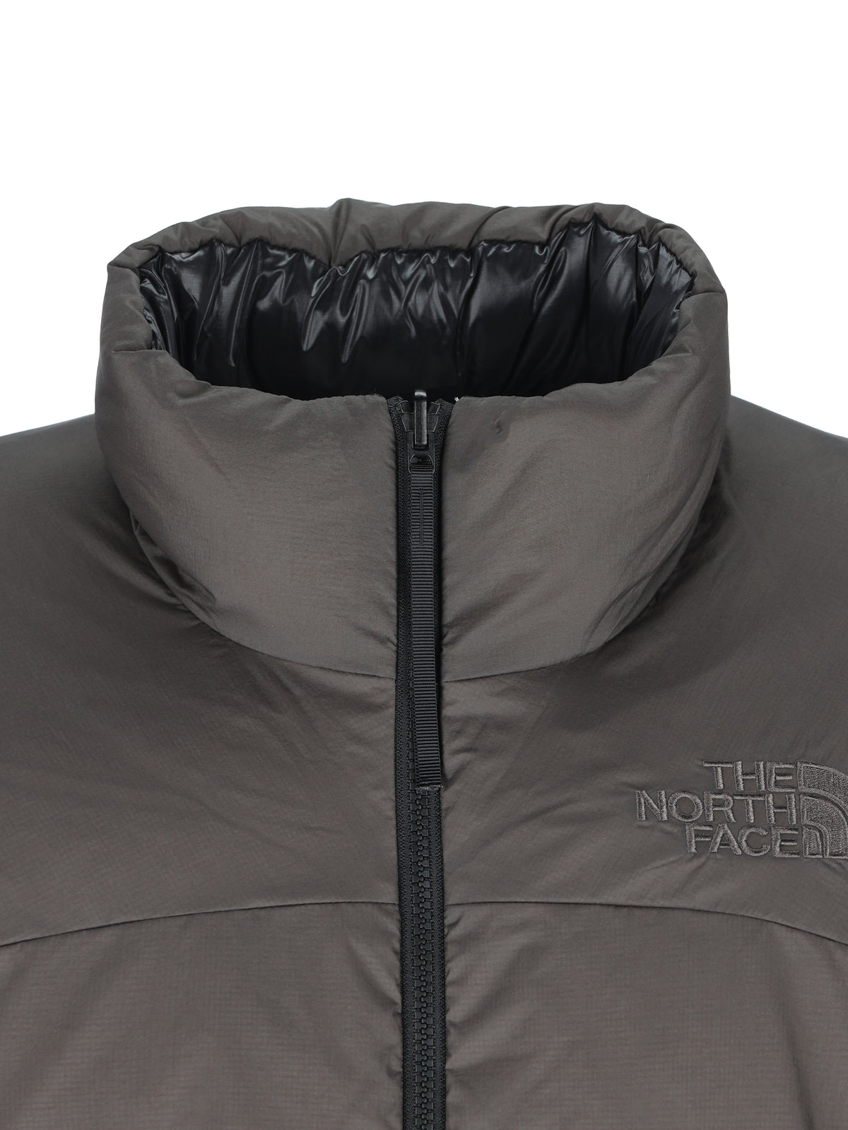 Jakke lavet af nylon