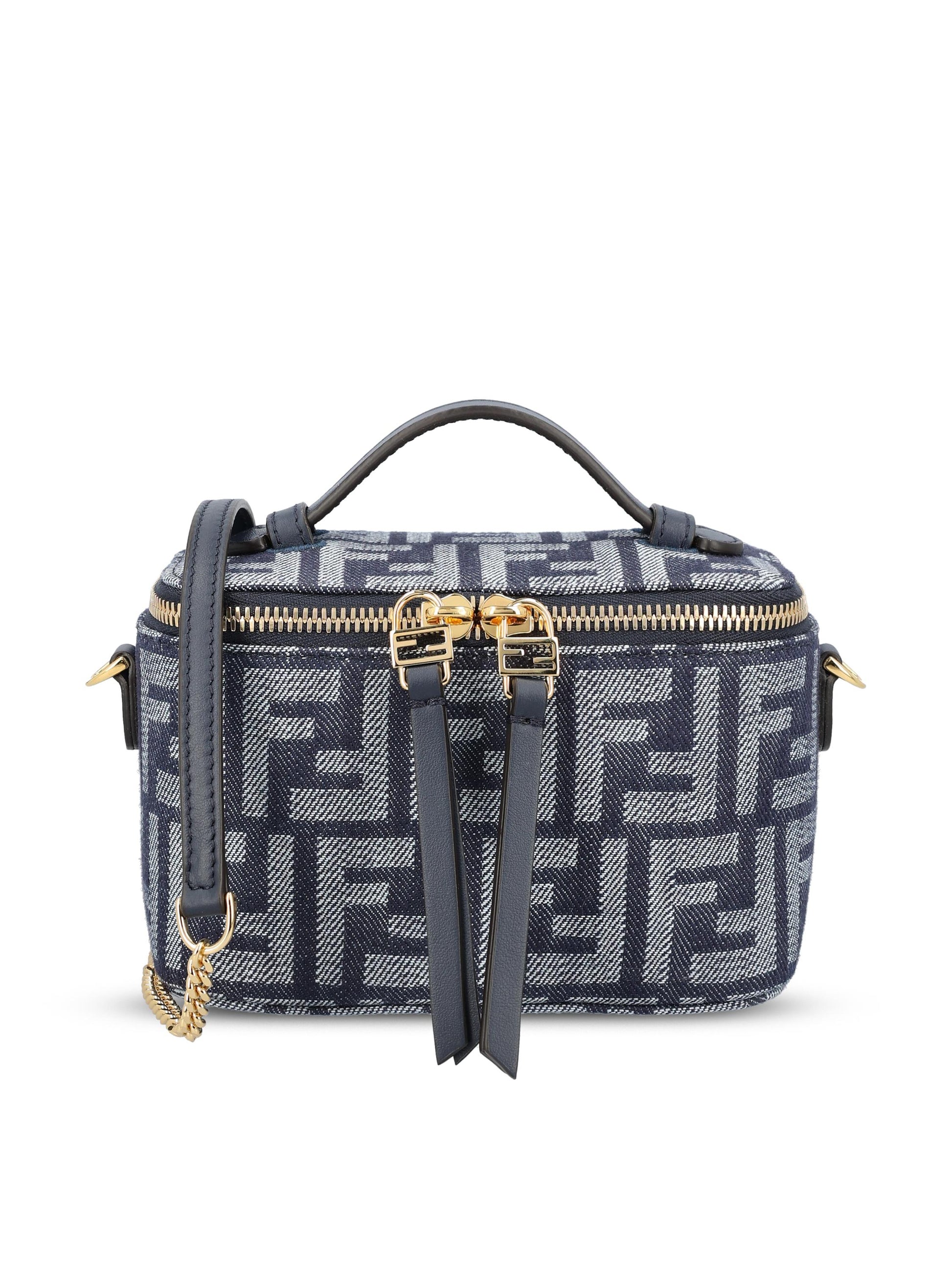 Borsa realizzata in tessuto FF jacquard. 8BS108 AWVAF0NAP FENDI 