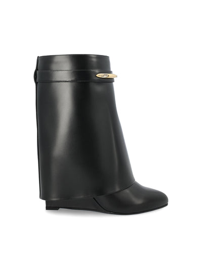 Stivali realizzati in pelle di vitello. BE605LE1J7 001 GIVENCHY 