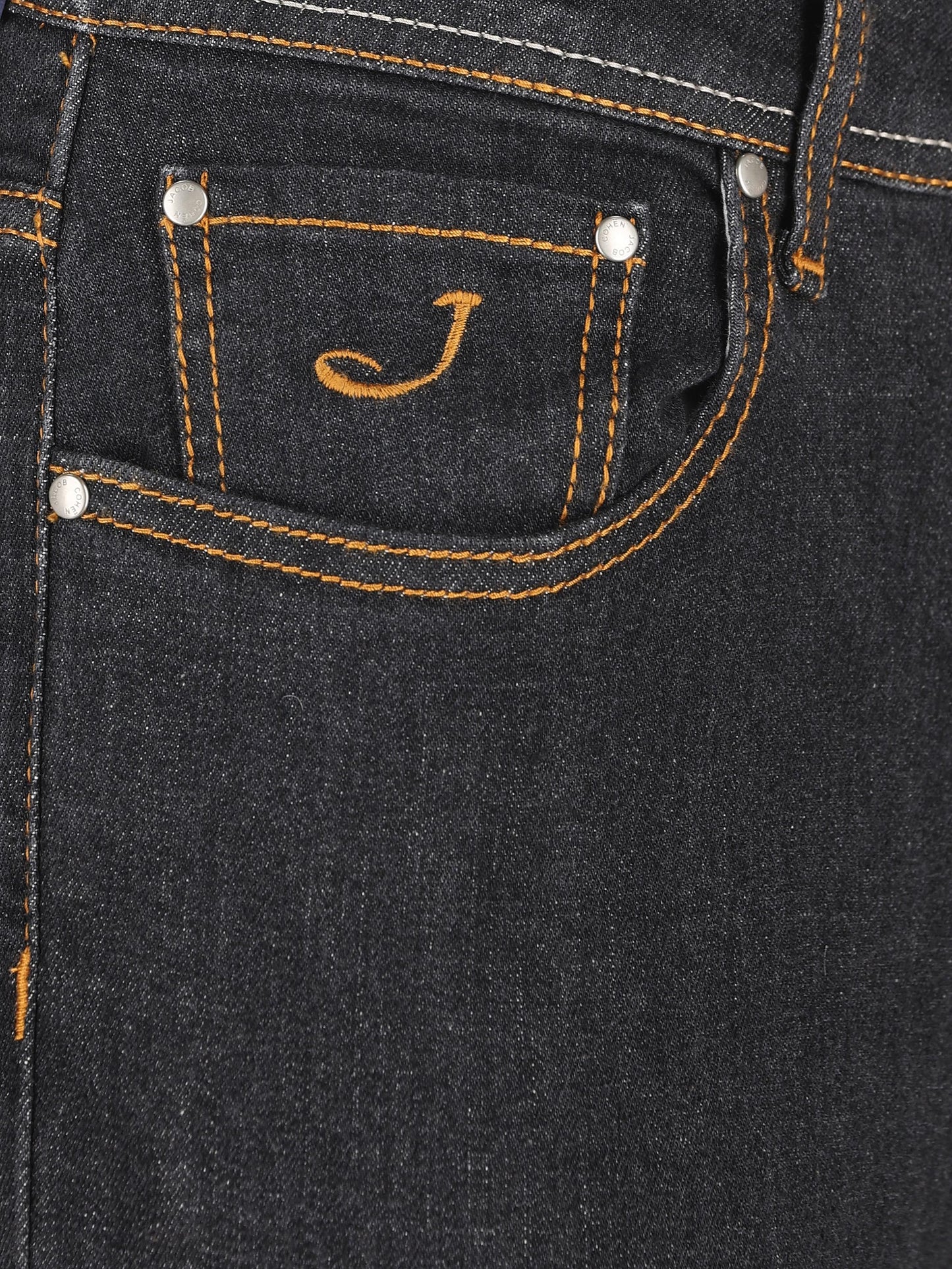 Jeans realizzati in cotone. QM004055 S4286R2500D JACOB COHËN 