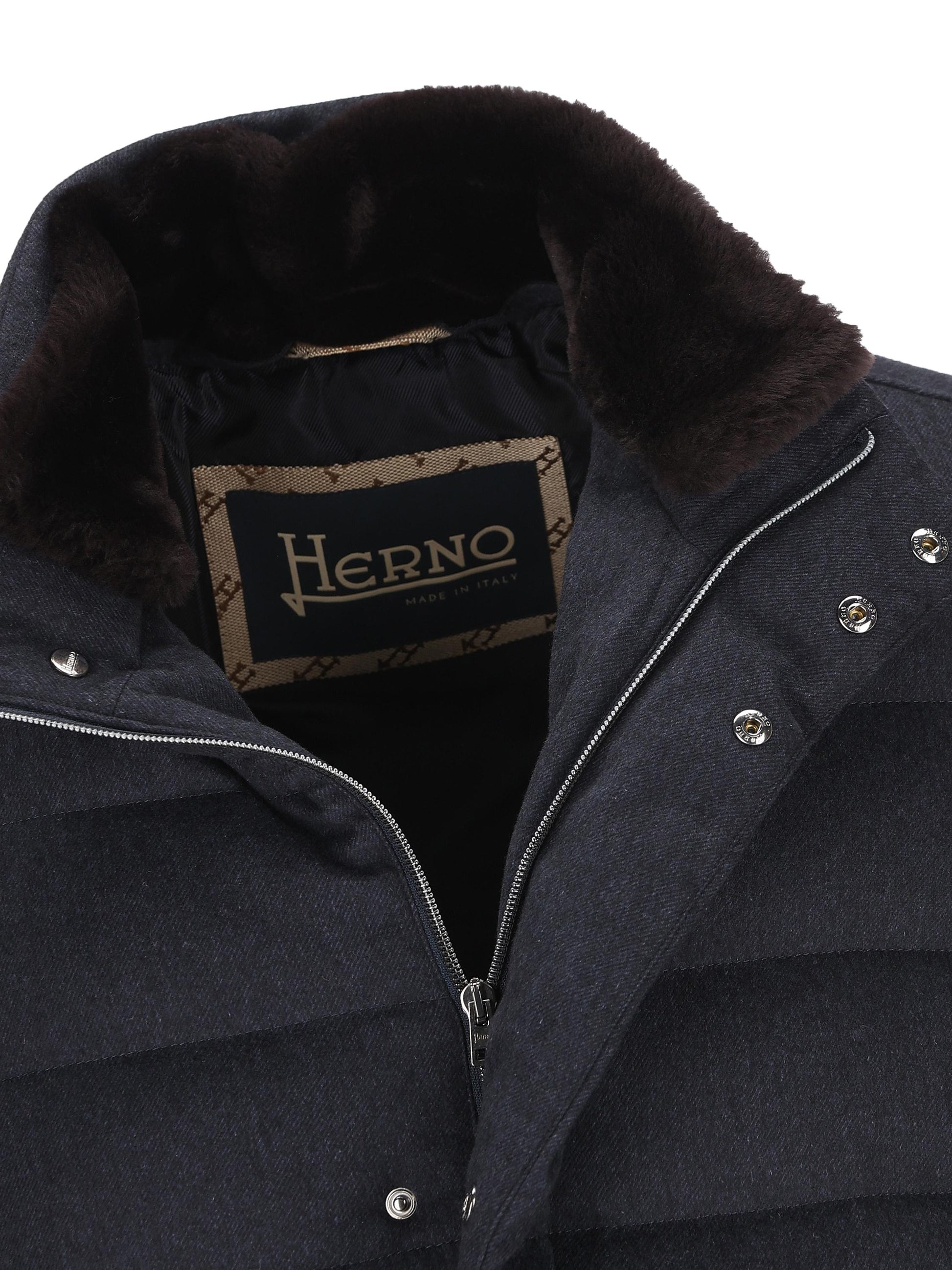 Piumino in nylon. PI001310U 380879200 HERNO 