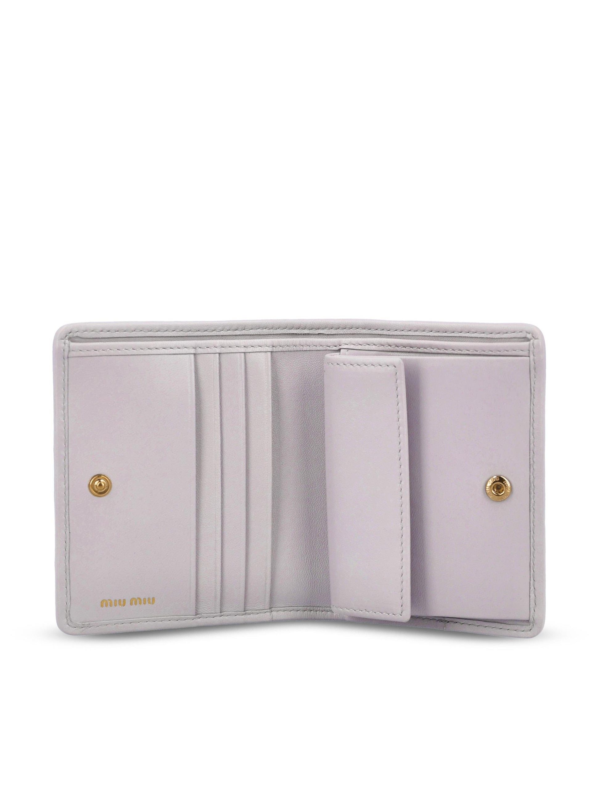 Portafoglio piccolo in nappa matelassé 5MV204 AFPPF0230 MIU MIU 