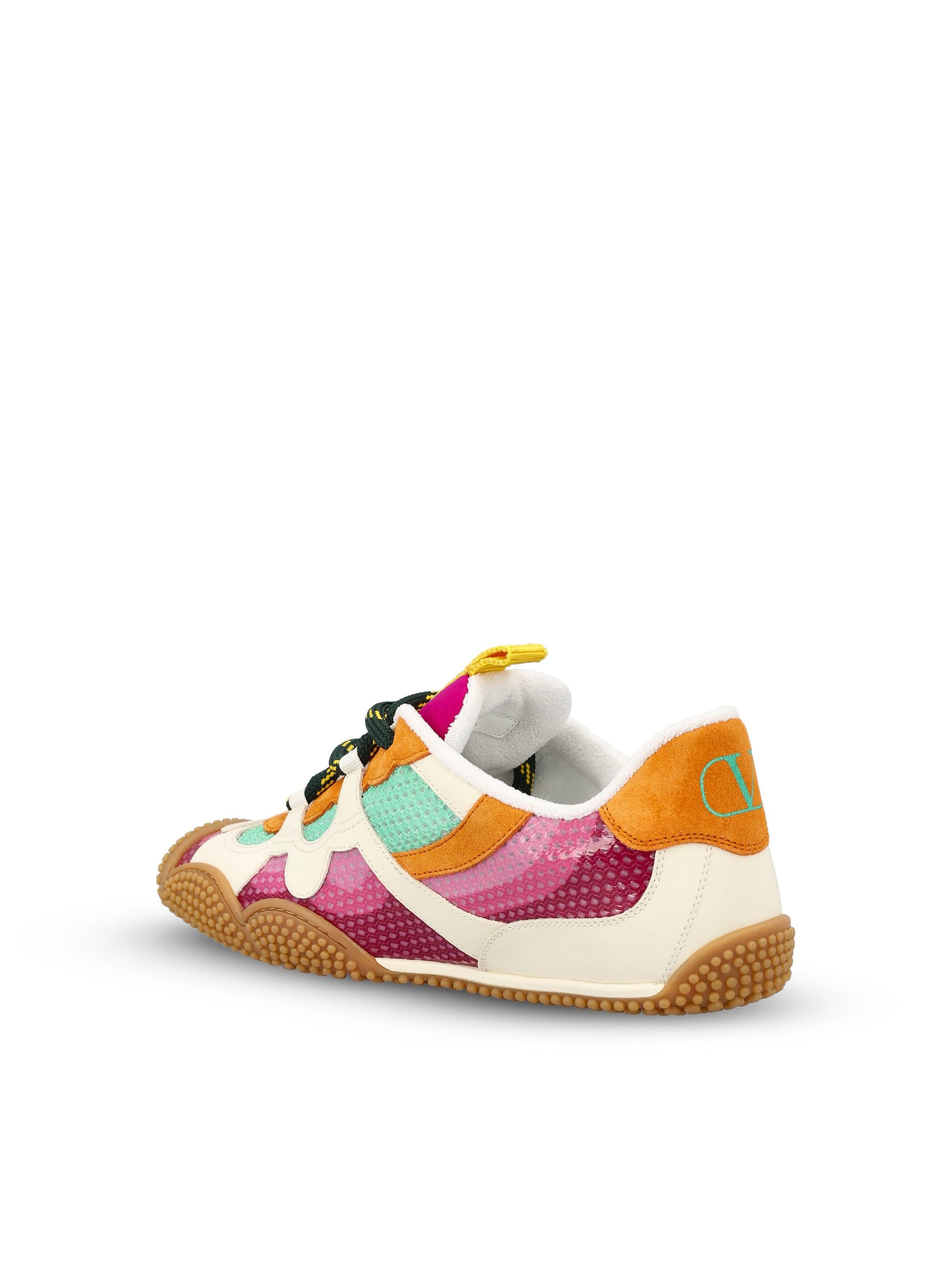 Sneakers realizzate in pelle gommata. 8W2S0NB8SBU 9P2 VALENTINO GARAVANI 