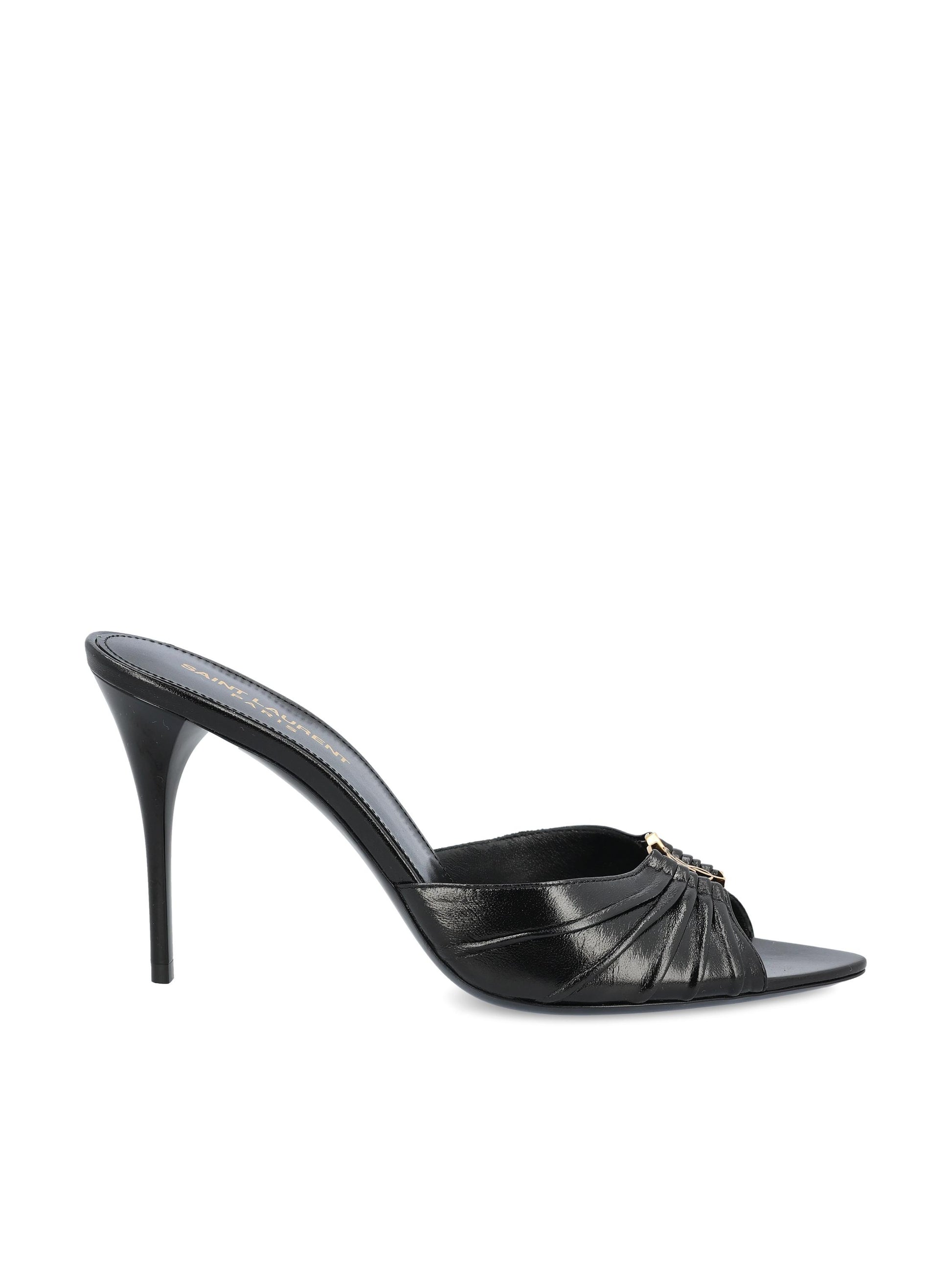 Mule realizzate in pelle di agnello. 799606 AAC4K1000 SAINT LAURENT 