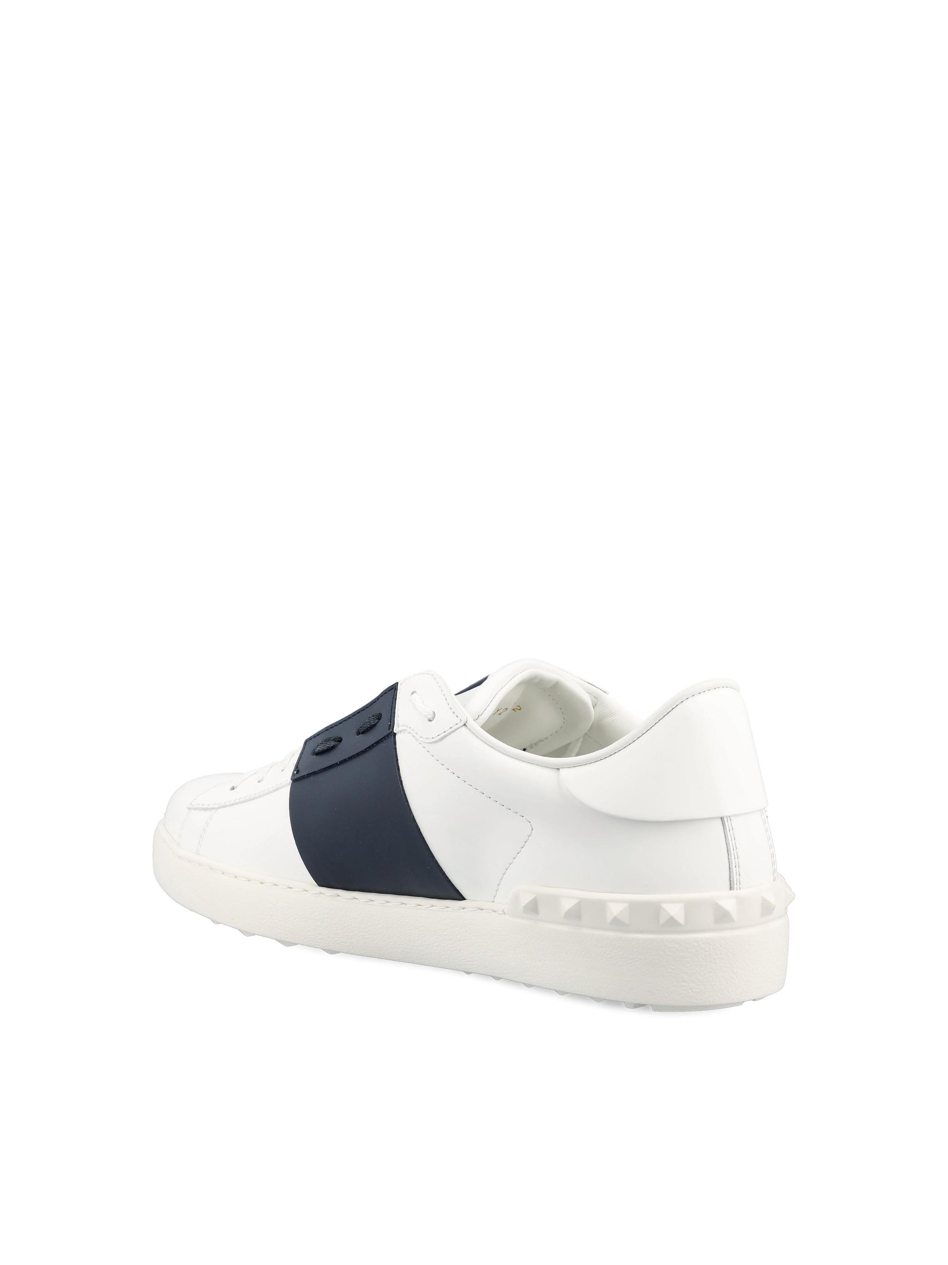 Sneakers realizzate in pelle di vitello. 8Y2S0830BLU M15 VALENTINO GARAVANI 