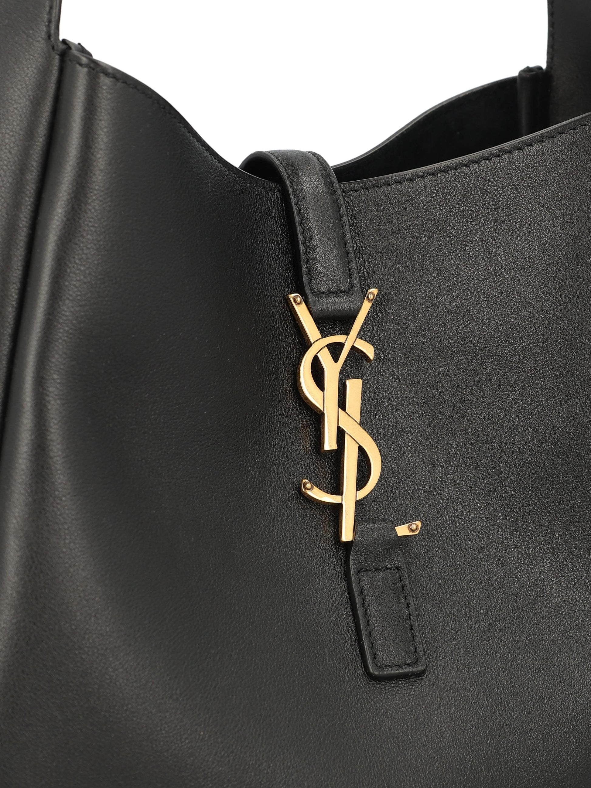 Borsa realizzata in pelle di vitello. 850533 AAAUQ1000 SAINT LAURENT 