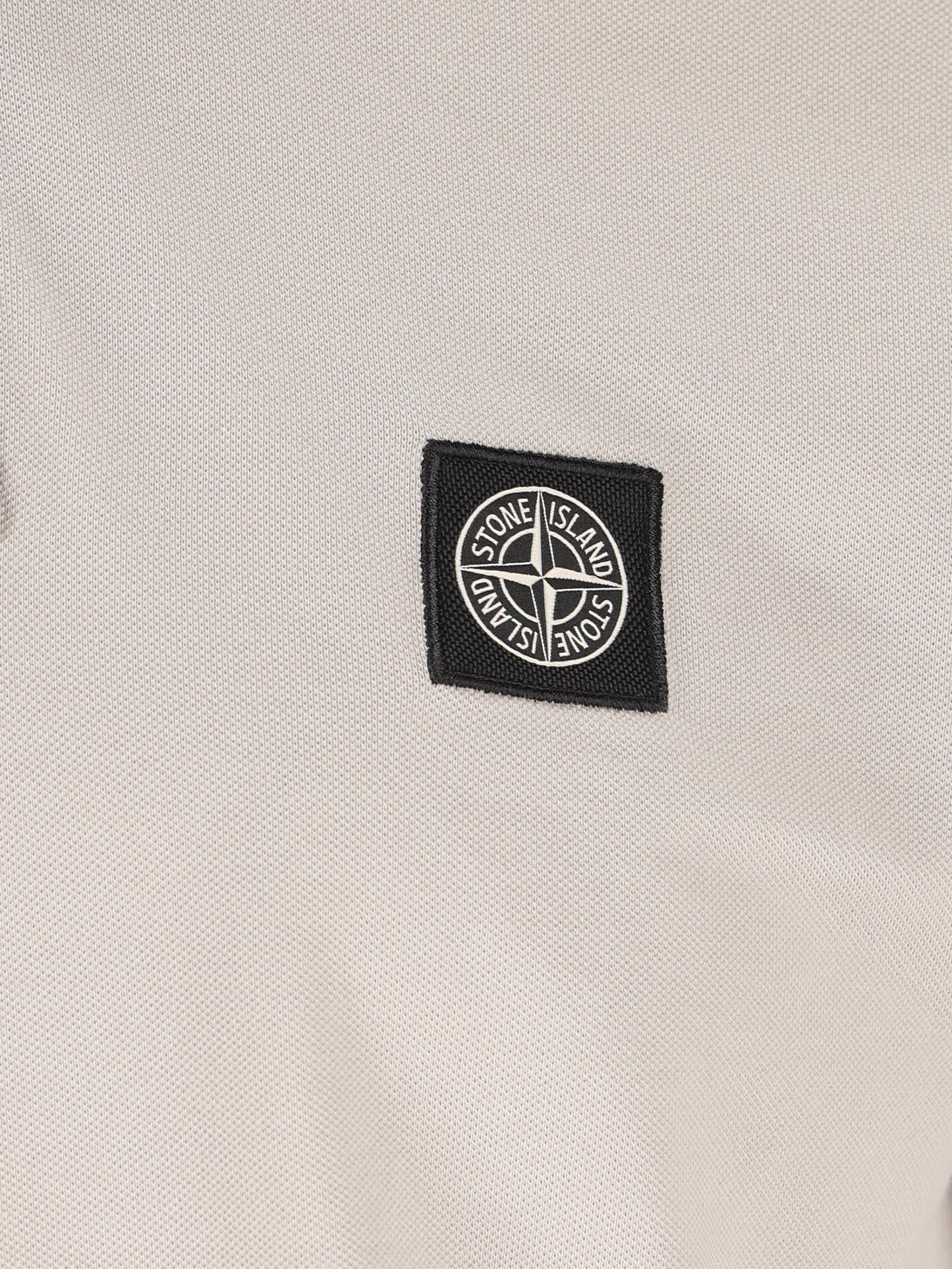 Polo realizzata in cotone. 2200010 S0018V0061 STONE ISLAND 