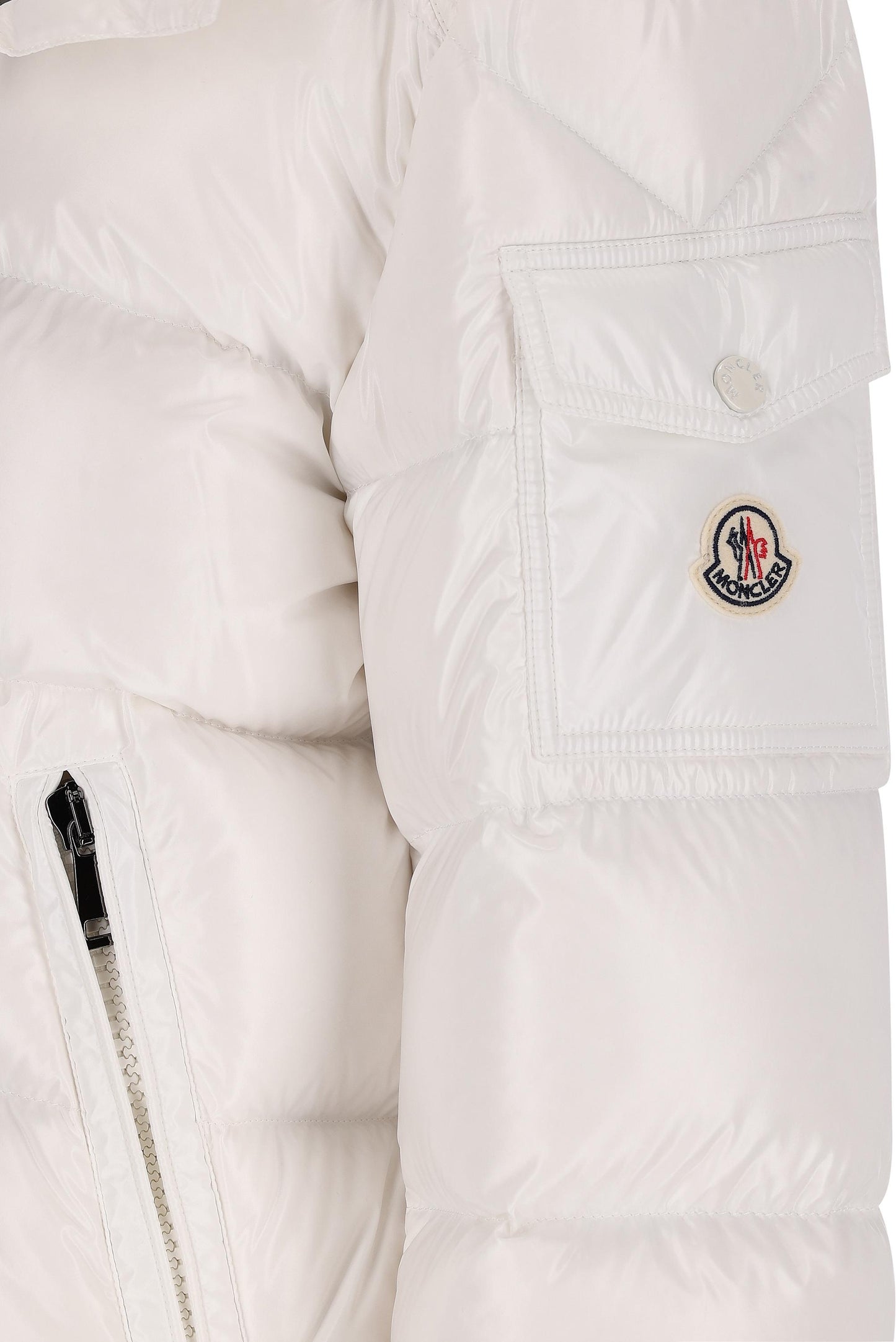  W1A00142 68950032 MONCLER 