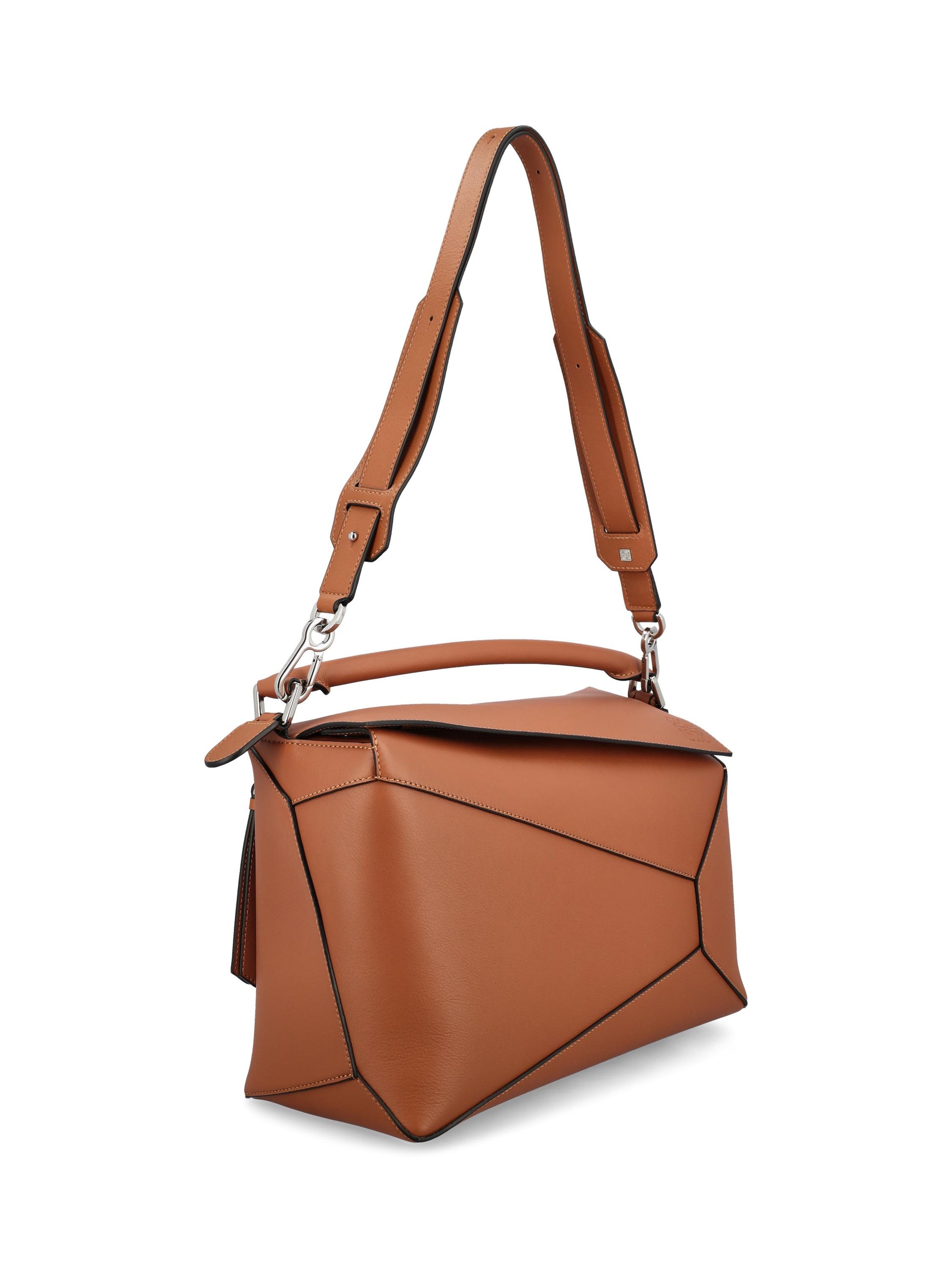 Borsa in pelle. B510P00X04 2530 LOEWE 