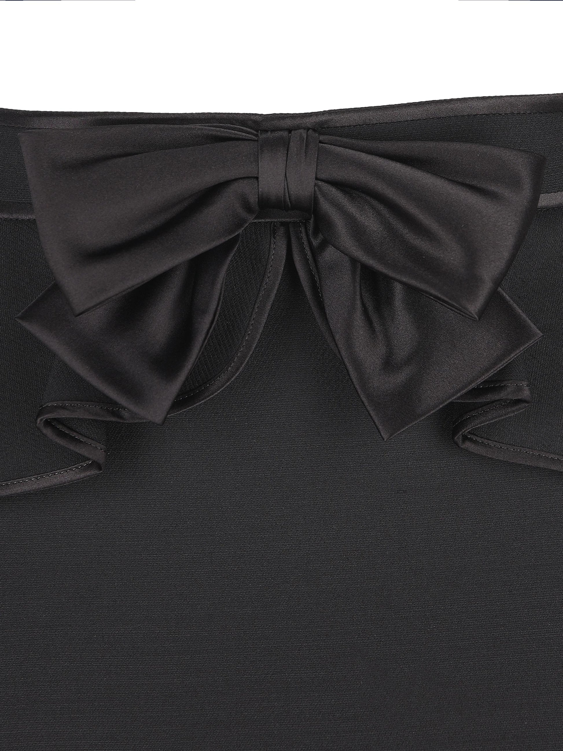 Gonna realizzata in lana vergine e seta. 8B3RAEF51CF 0NO VALENTINO GARAVANI 