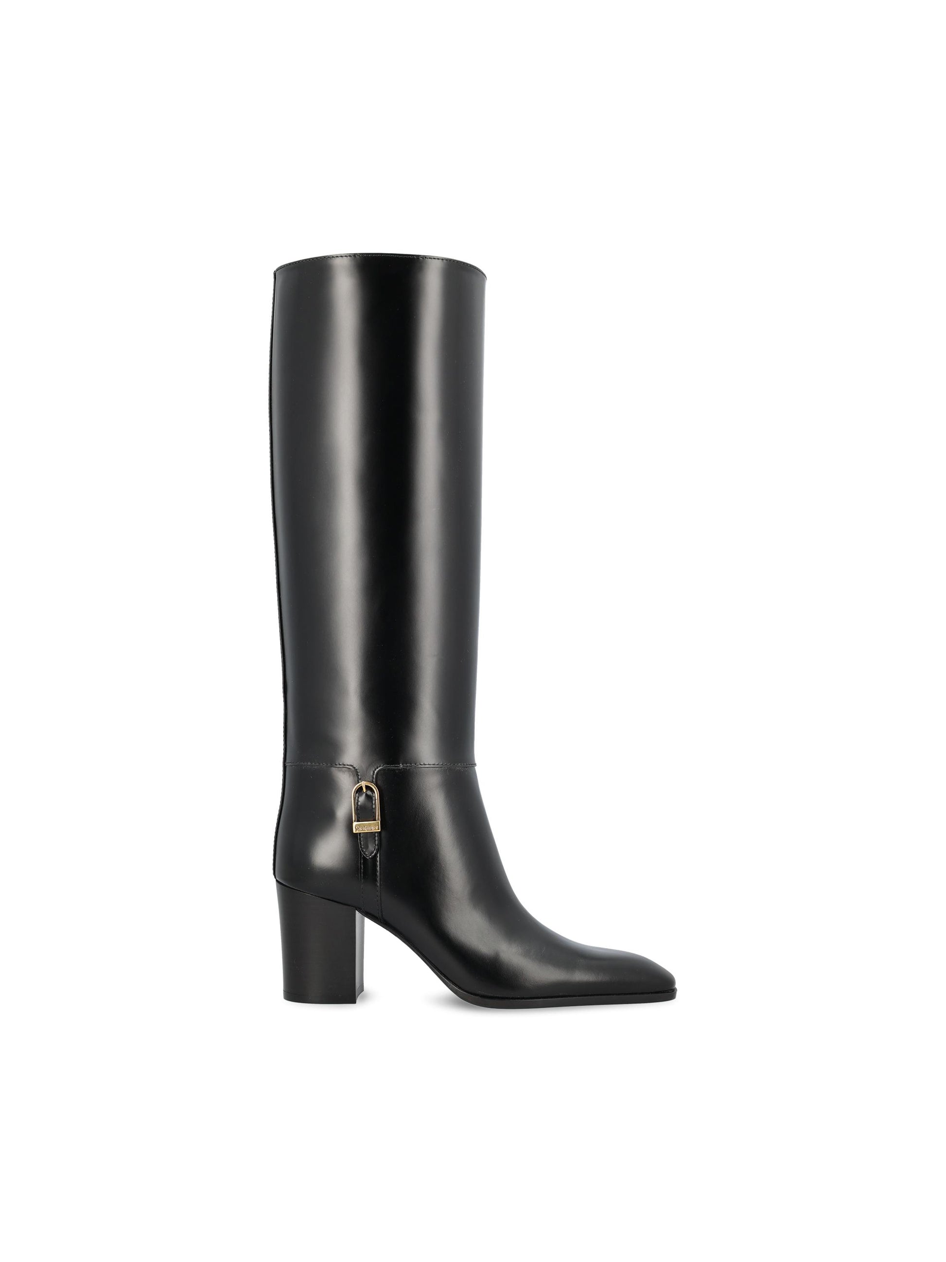 Stivali realizzati in pelle. 818207 AAEHR1000 SAINT LAURENT 