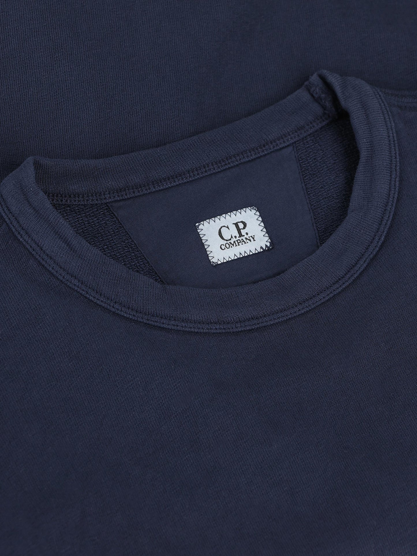 Maglia realizzata in cotone. 20CMSS207A 110337O889 C.P COMPANY 