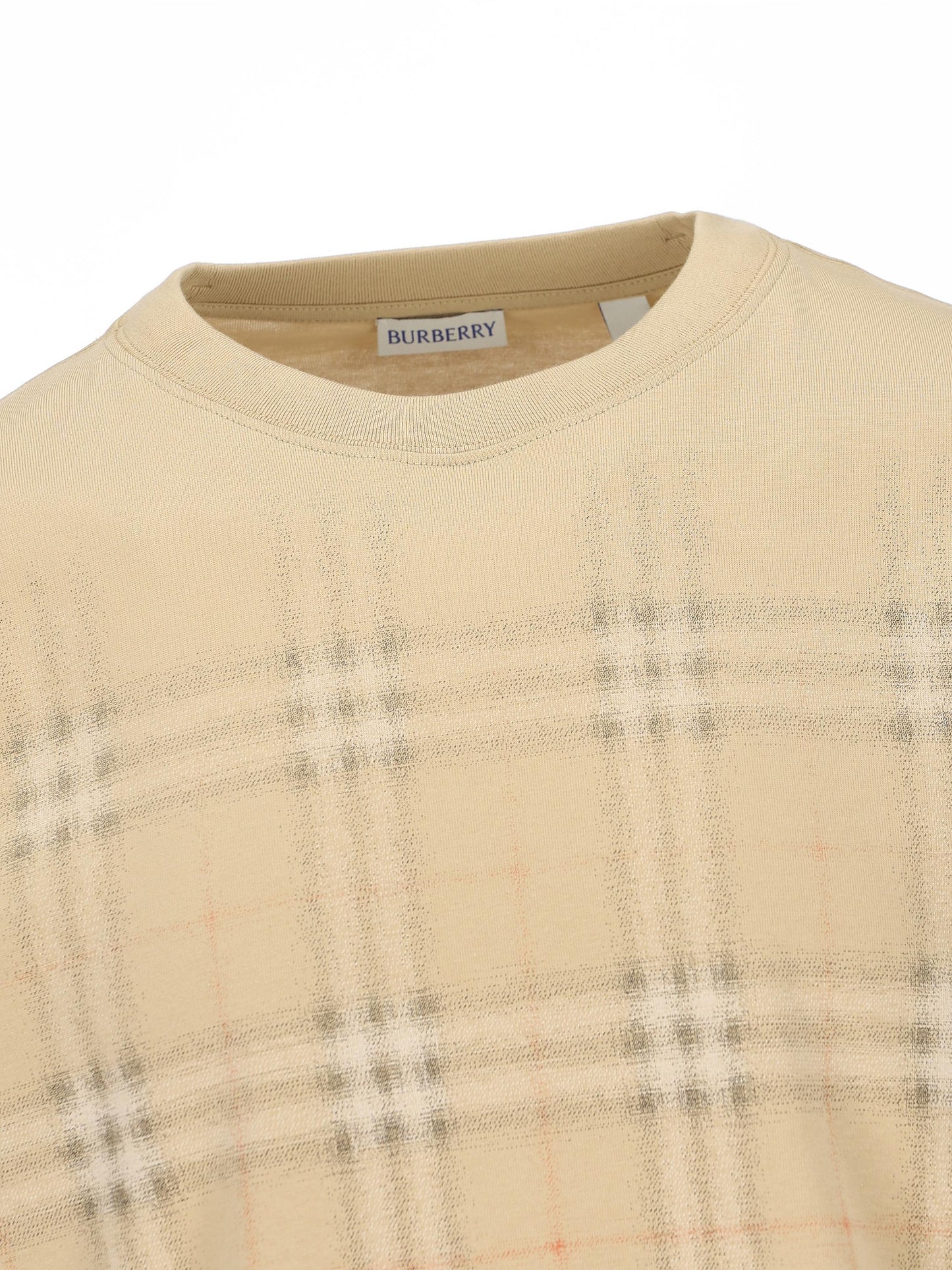 T-Shirt realizzata in cotone. 8119022 B9368 BURBERRY 