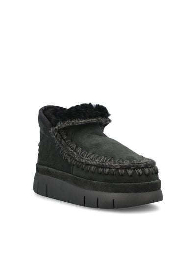 Sneakers realizzate in suede. FW751000A BKB MOU 