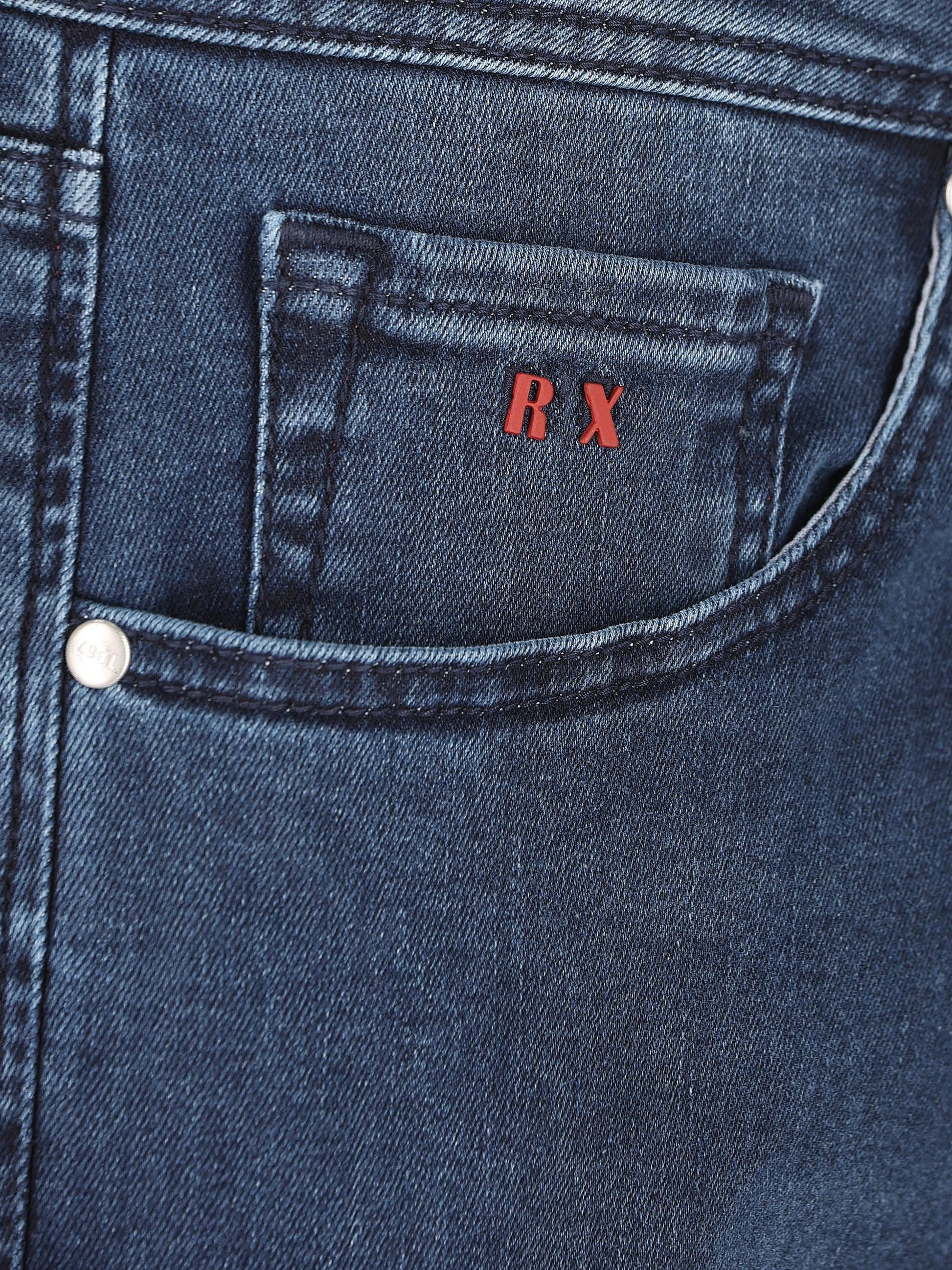 Pantaloni realizzati in cotone. MICHELANGELO DBSS TRAMAROSSA 