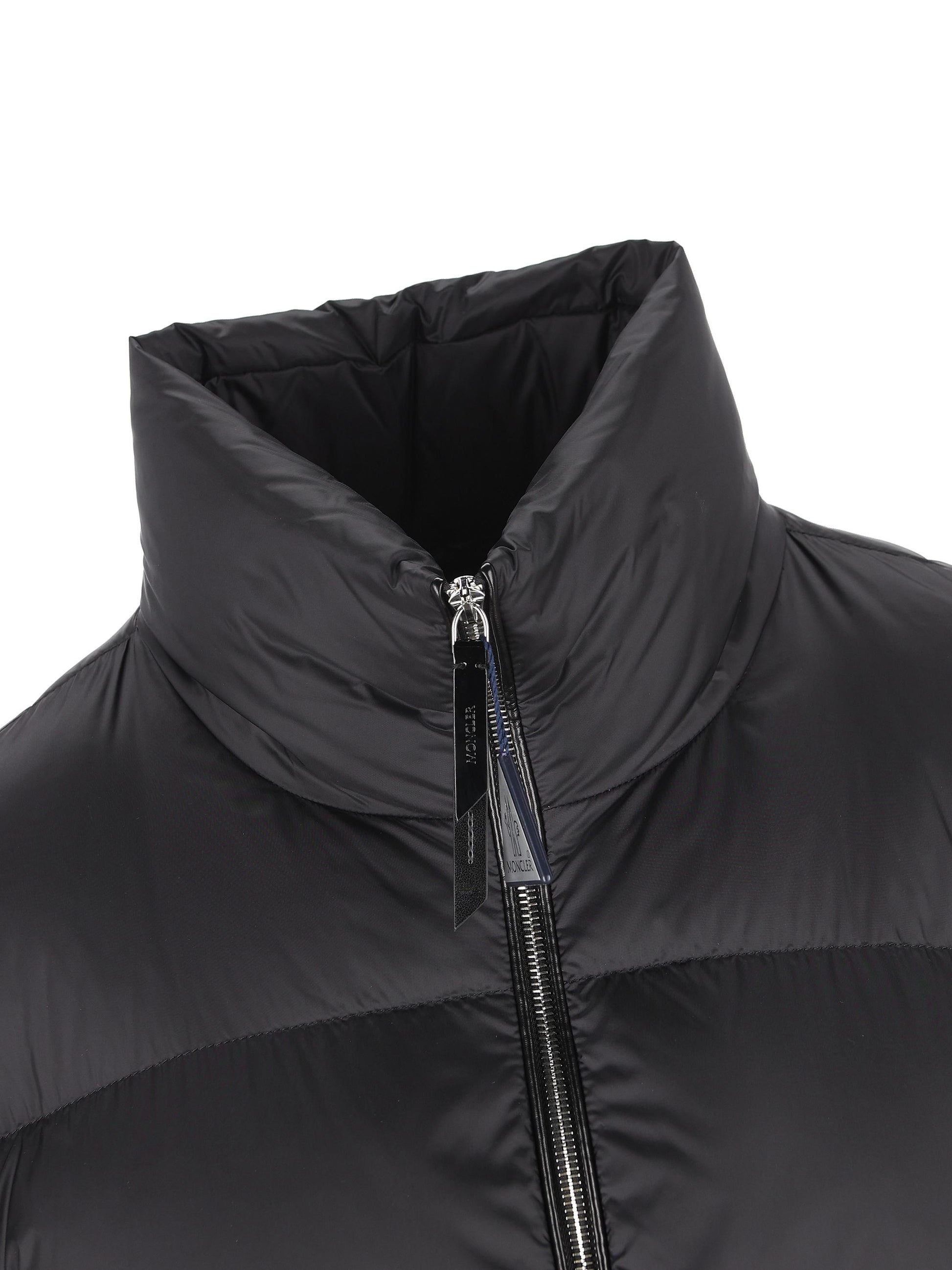 Piumino realizzato in poliammide. W1A00009 M6526999 MONCLER - EDWARD ENNINFUL 