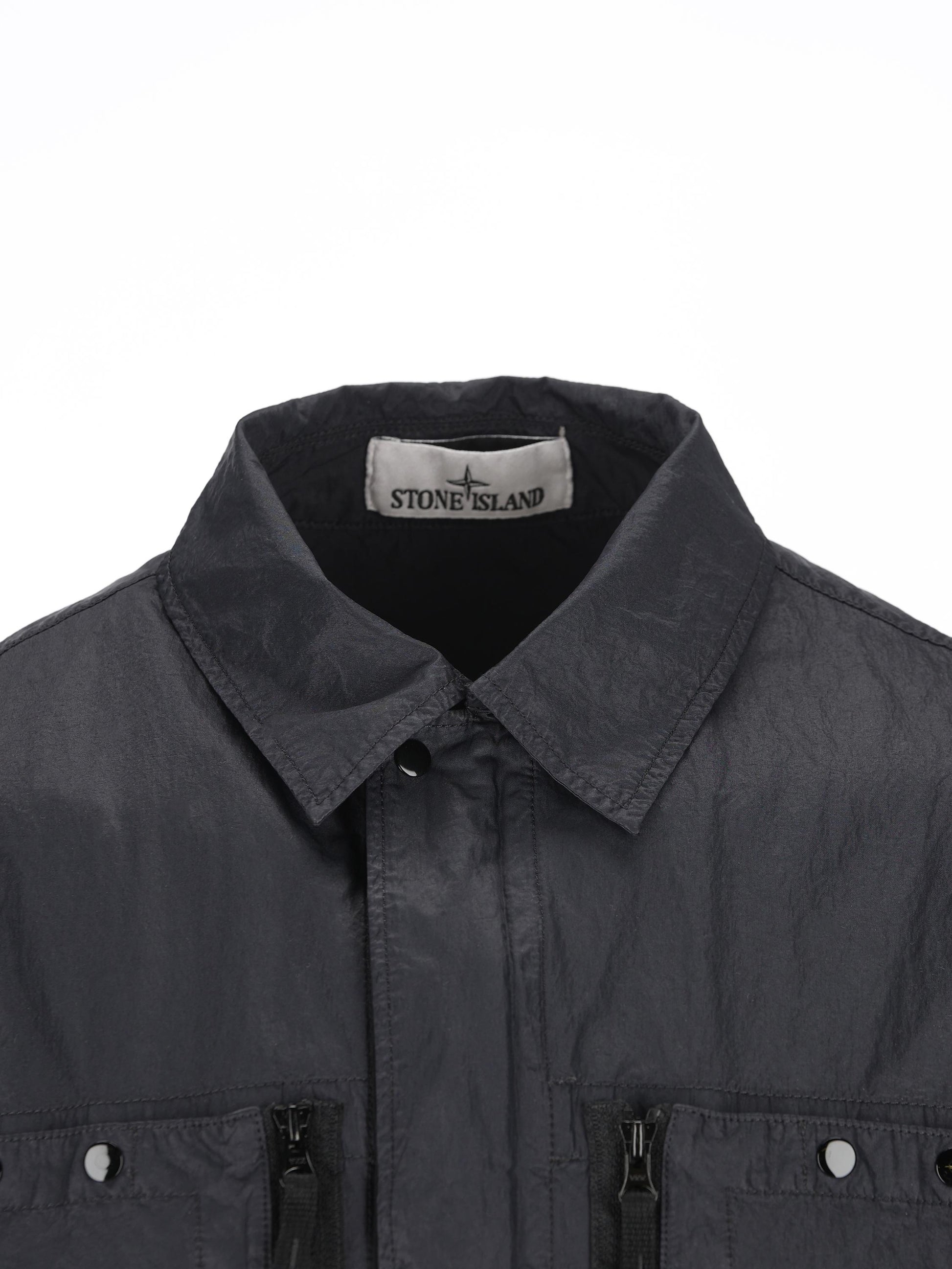 Giacca realizzata in poliammide. 1200020 S0351V0020 STONE ISLAND 
