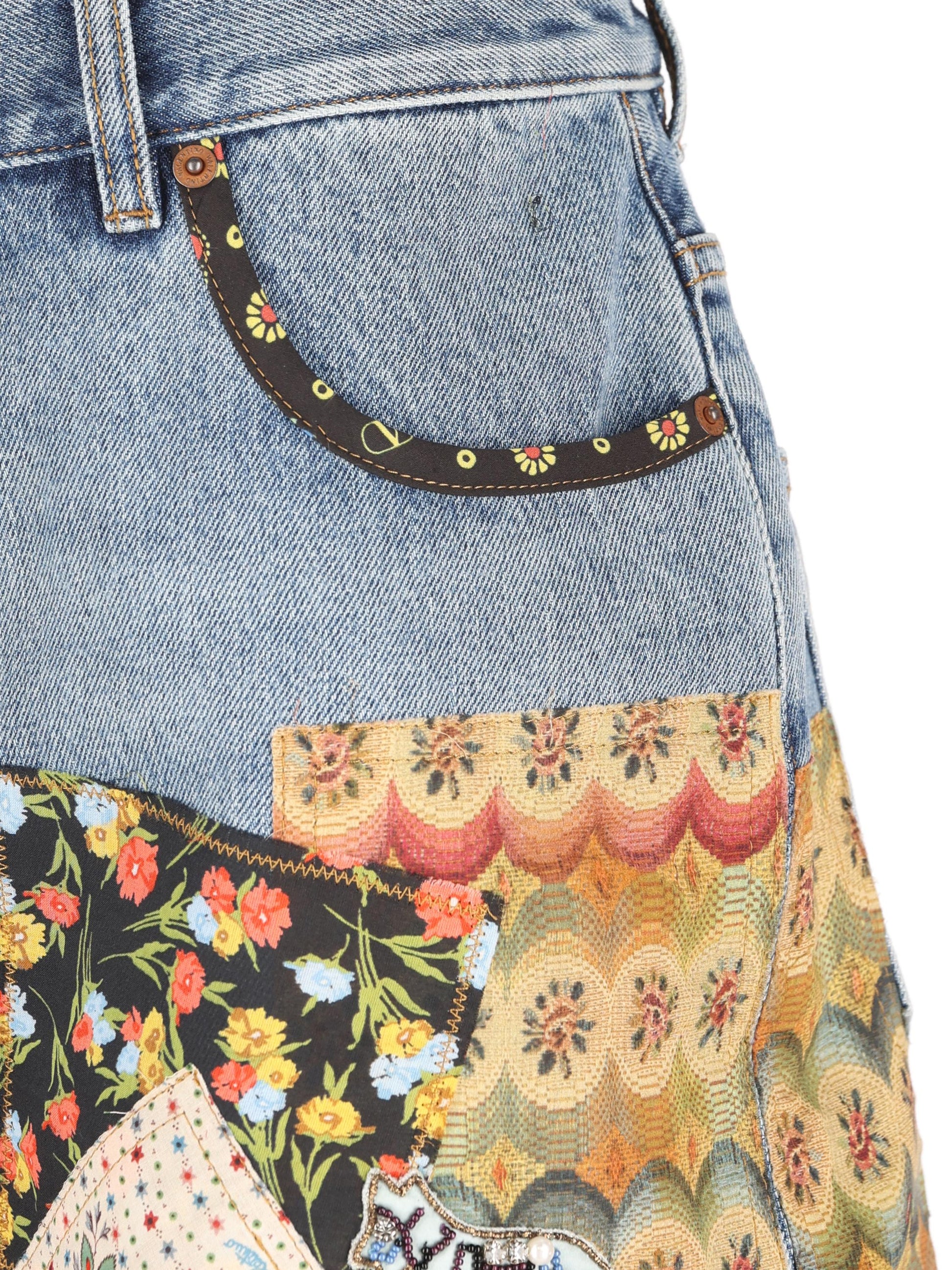 Shorts realizzati in cotone. 8B3DD2AW9YB 558 VALENTINO GARAVANI 