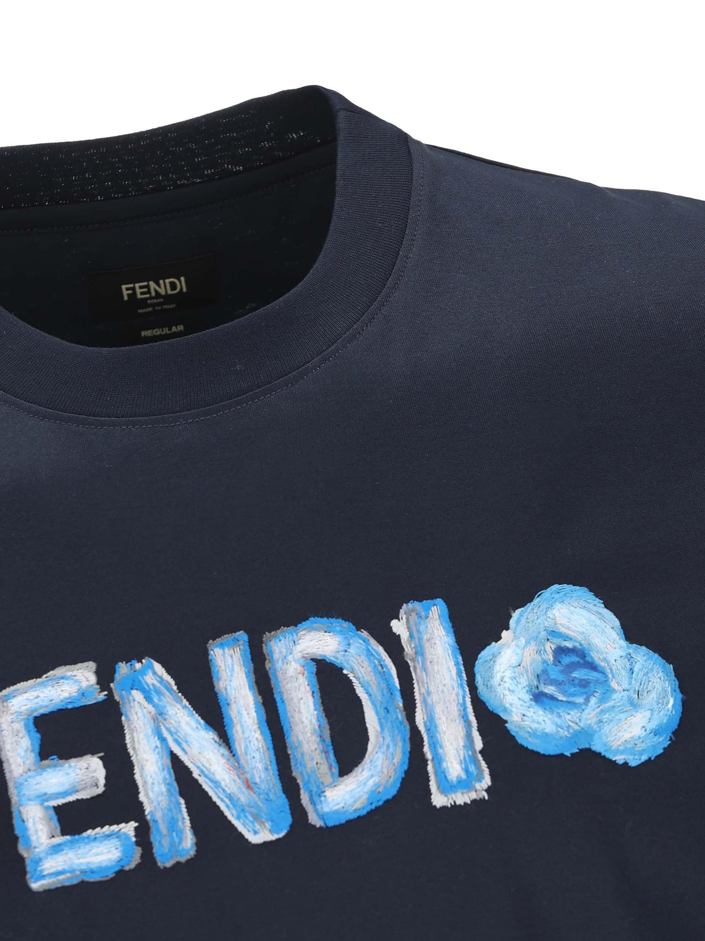 T-Shirt realizzata in cotone. FY0936 AYXVF0PTH FENDI 