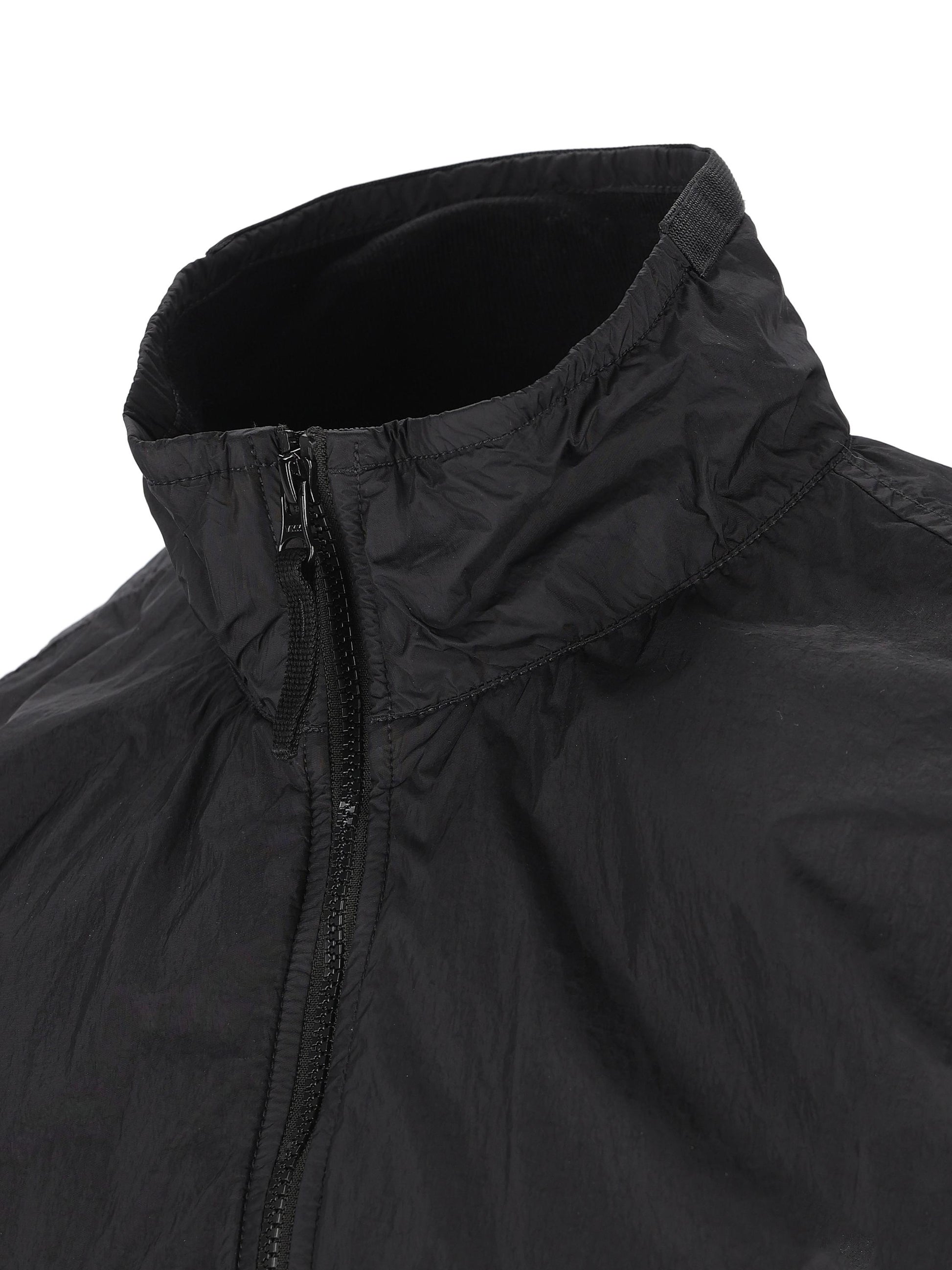 Giacca realizzata in nylon. 4100111 S0A23V0029 STONE ISLAND 