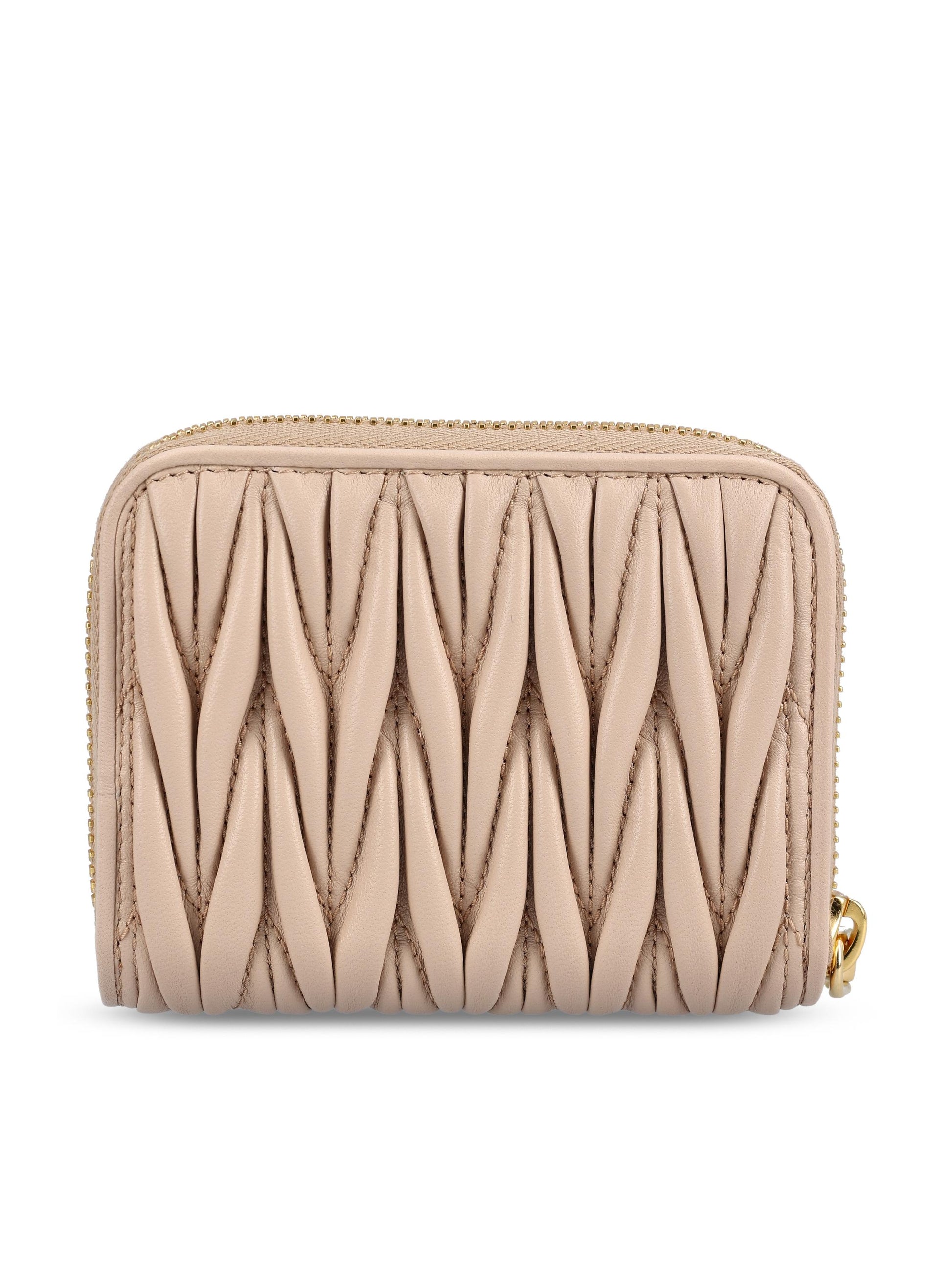 Portamonete realizzato in pelle di agnello. 5MM268 AFPPF0236 MIU MIU 