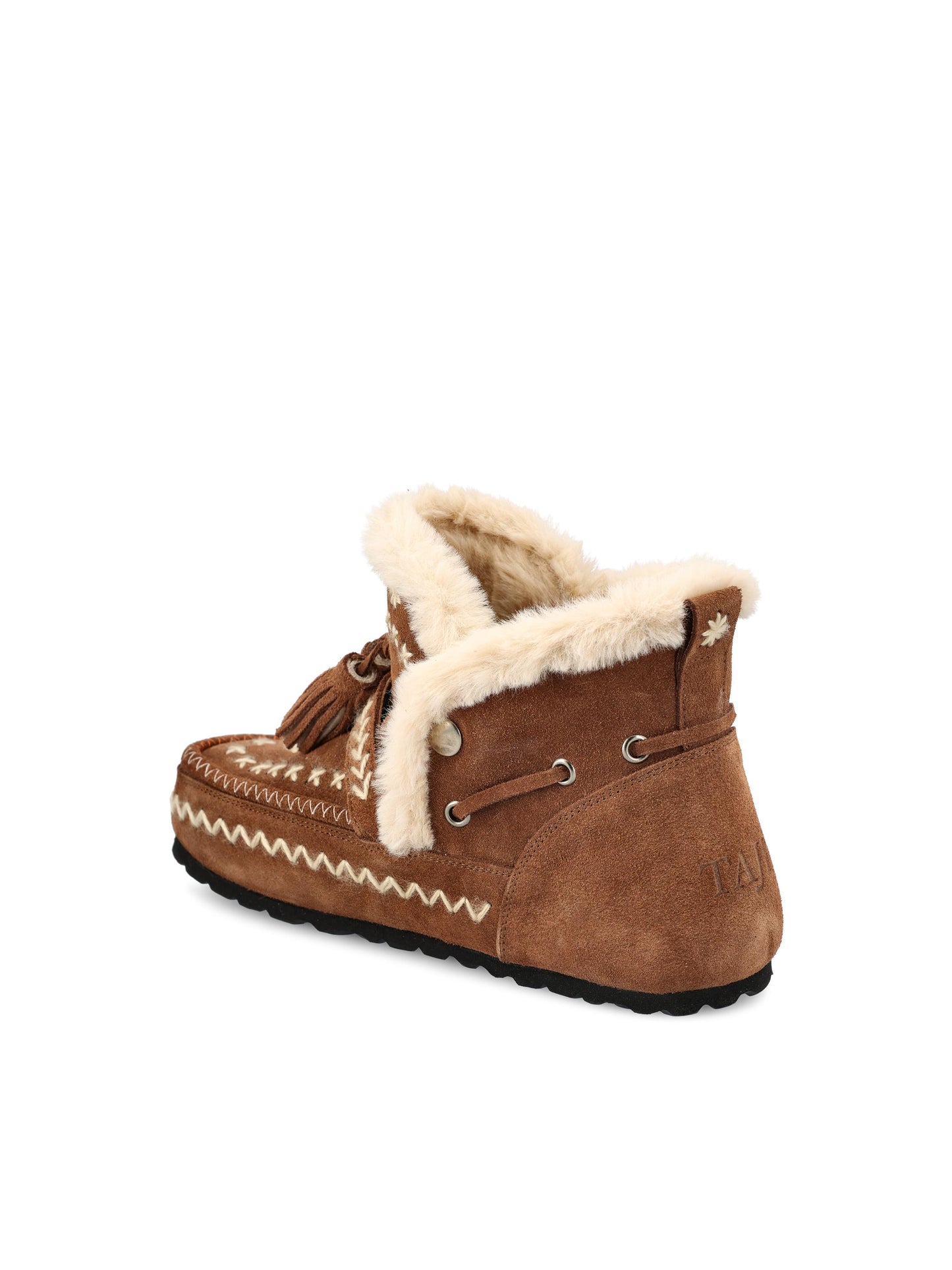 Stivali realizzati in pelle di vitello. KAI CASTAGNA TAJI 