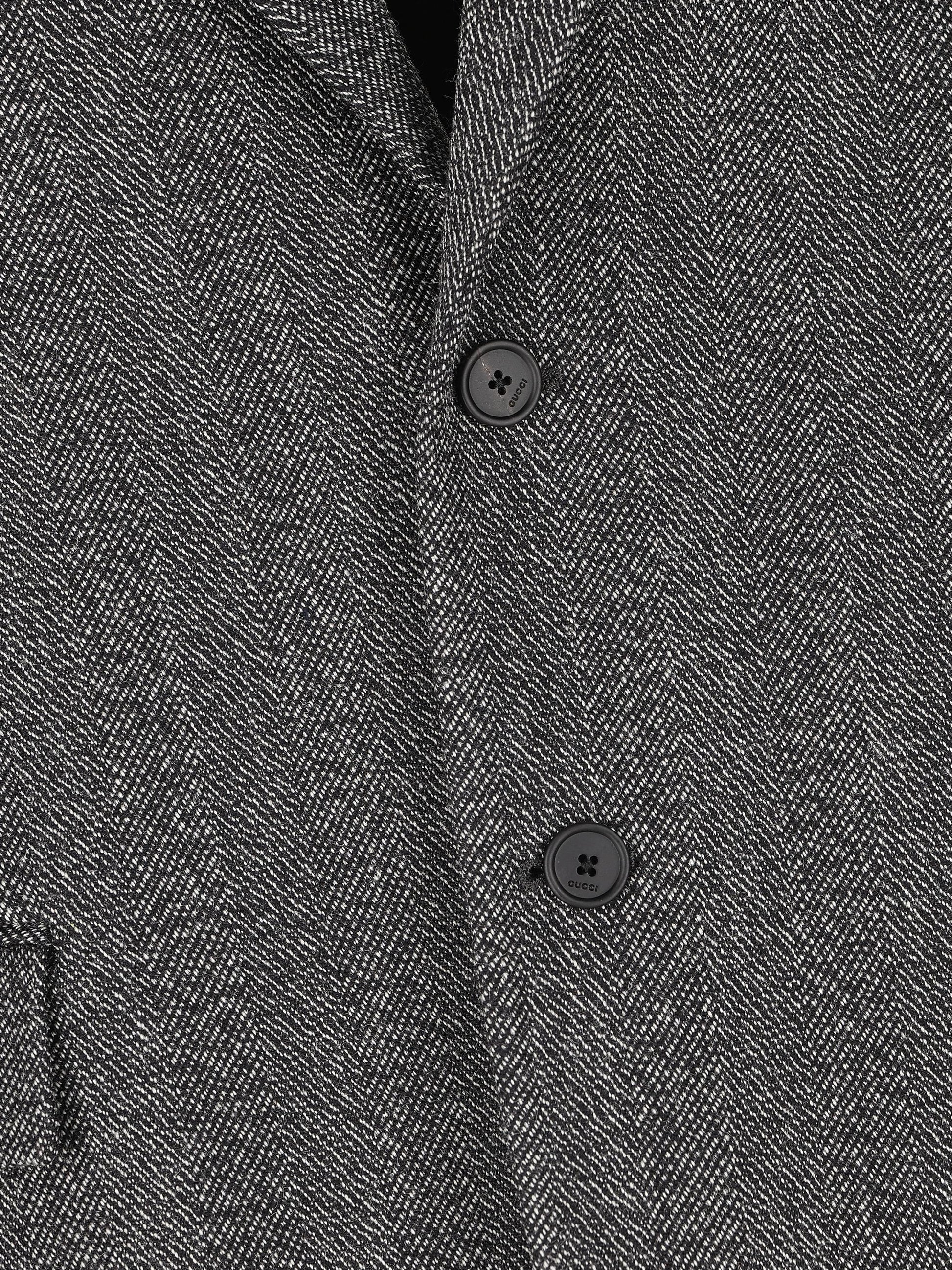 Giacca realizzata in lana. 850092 Z7AXE9024 GUCCI 