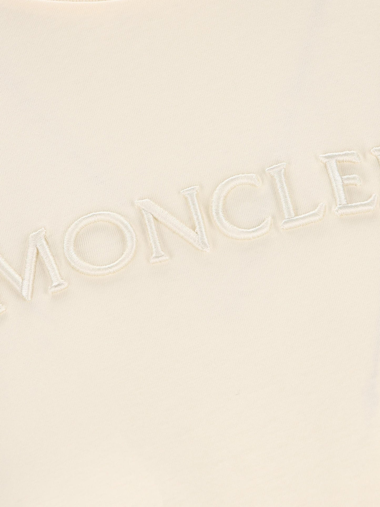 T-Shirt in cotone. W8C00012 89AUO037 MONCLER 