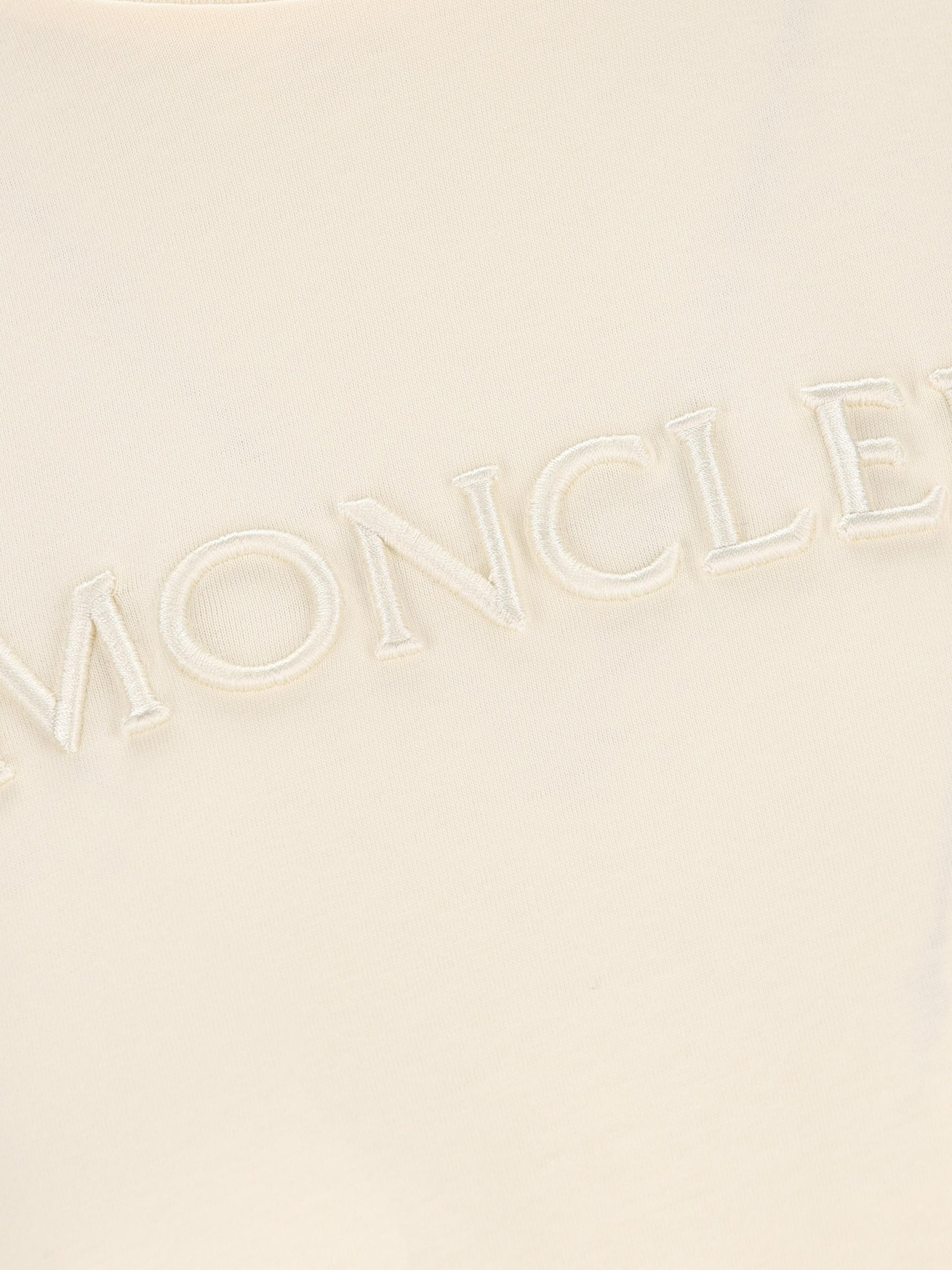 T-Shirt in cotone. W8C00012 89AUO037 MONCLER 