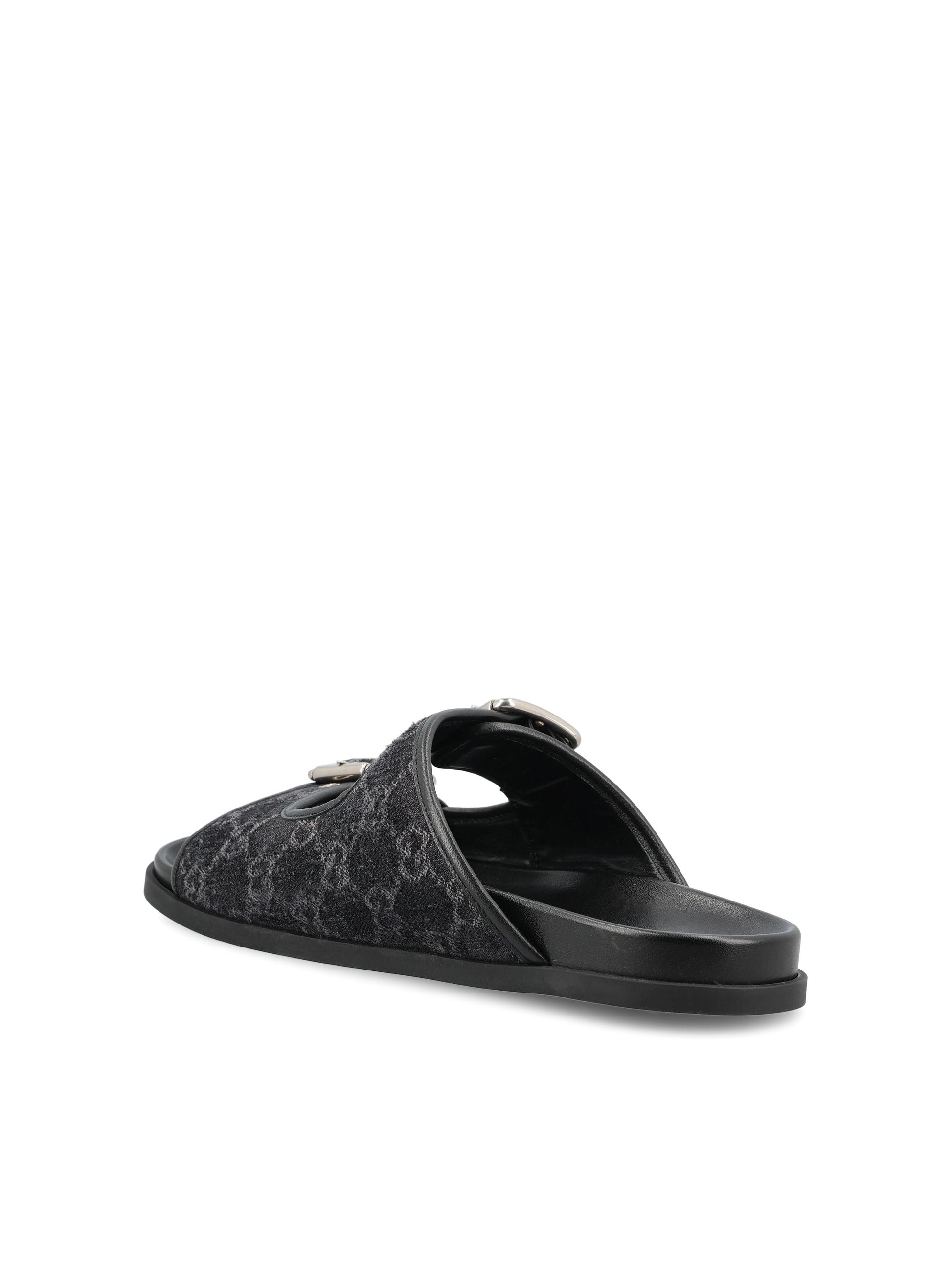 Slide realizzate in denim. 831830 FAFPY8473 GUCCI 