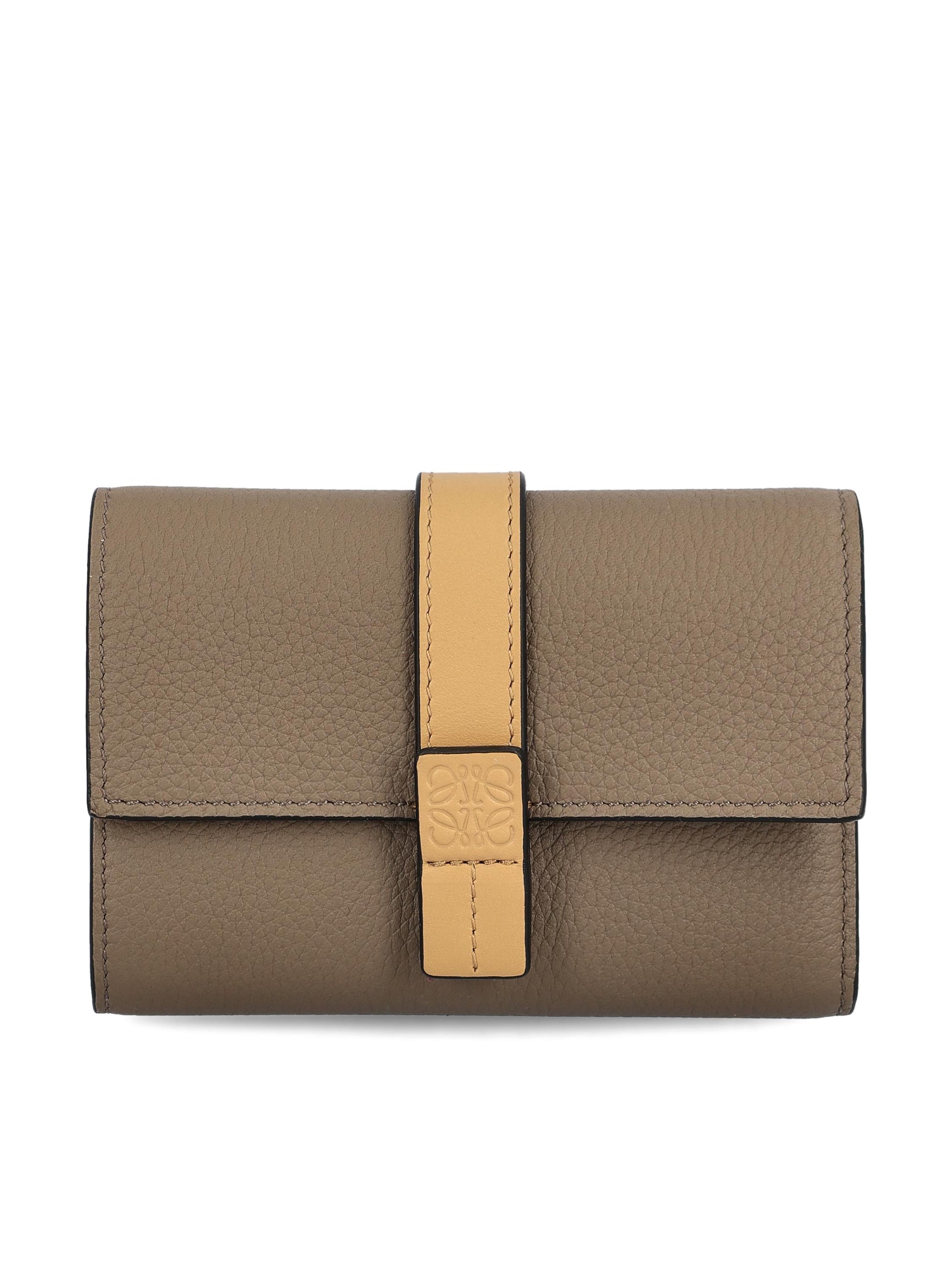 Portafoglio realizzato in pelle. C660S86X04 3589 LOEWE 