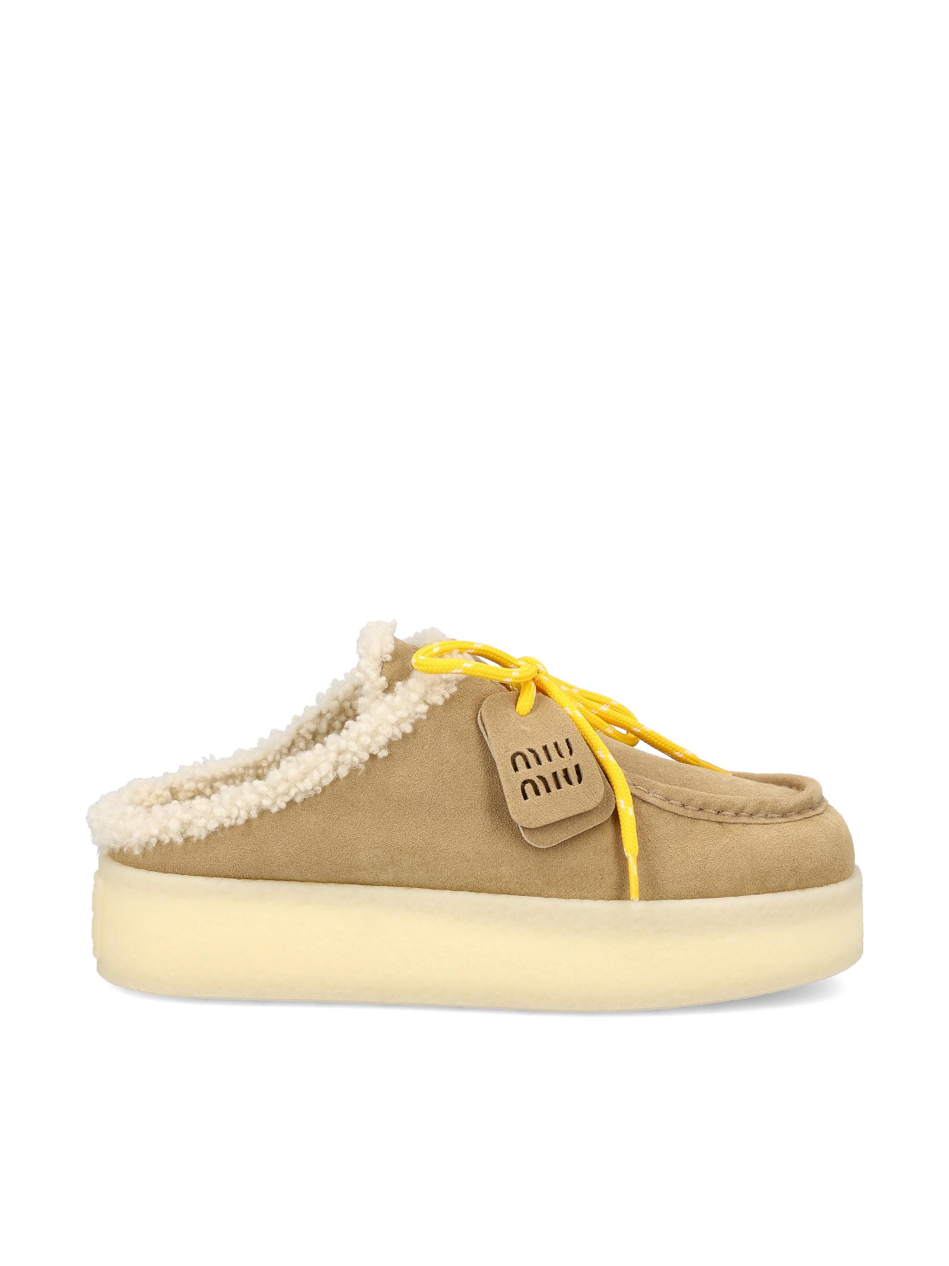 Sabot realizzati in pelle scamosciata. 5R536E X0OF0379 MIU MIU 