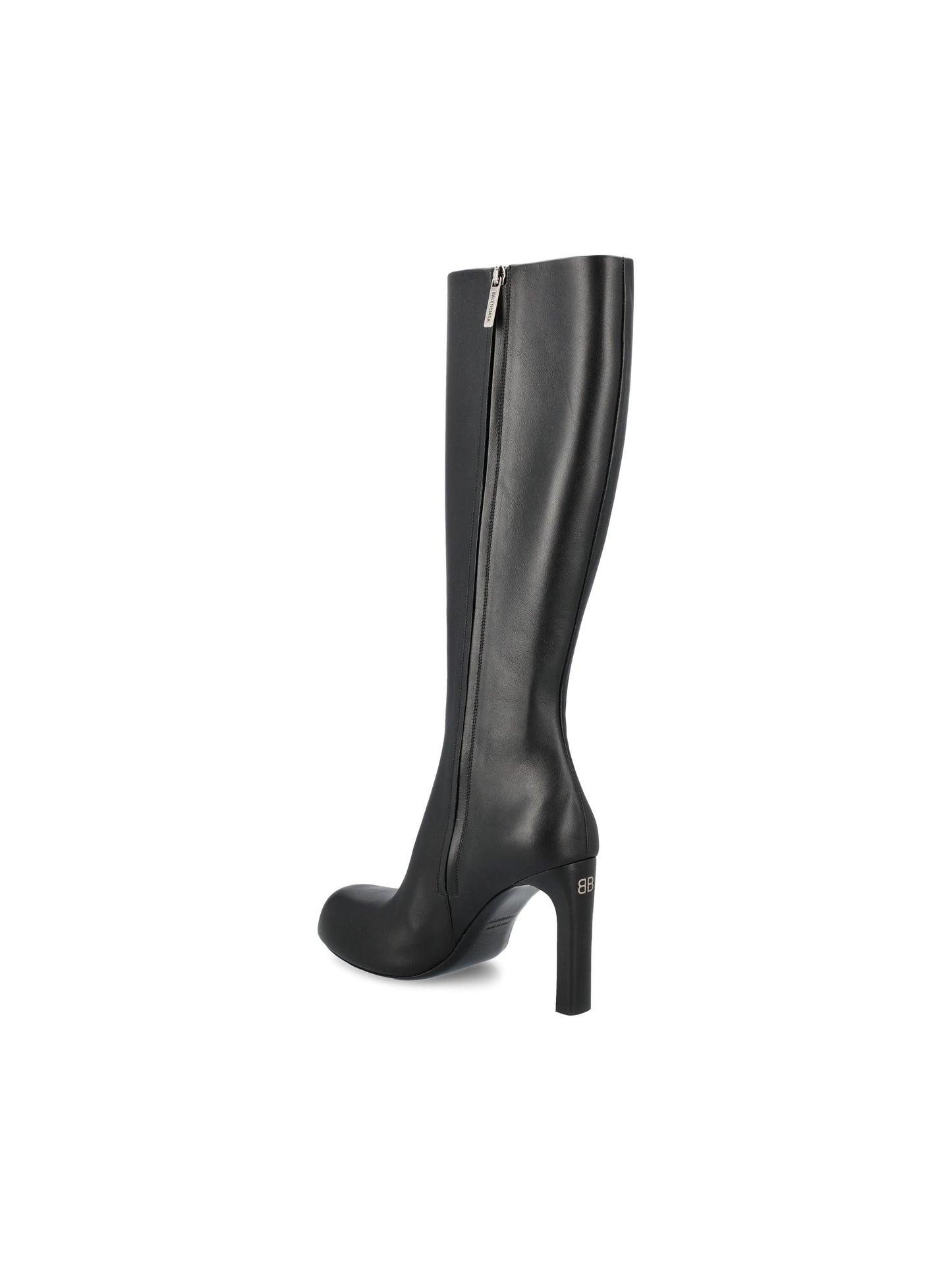 Stivale realizzato in pelle di vitello. 844899 WBDH51081 BALENCIAGA 
