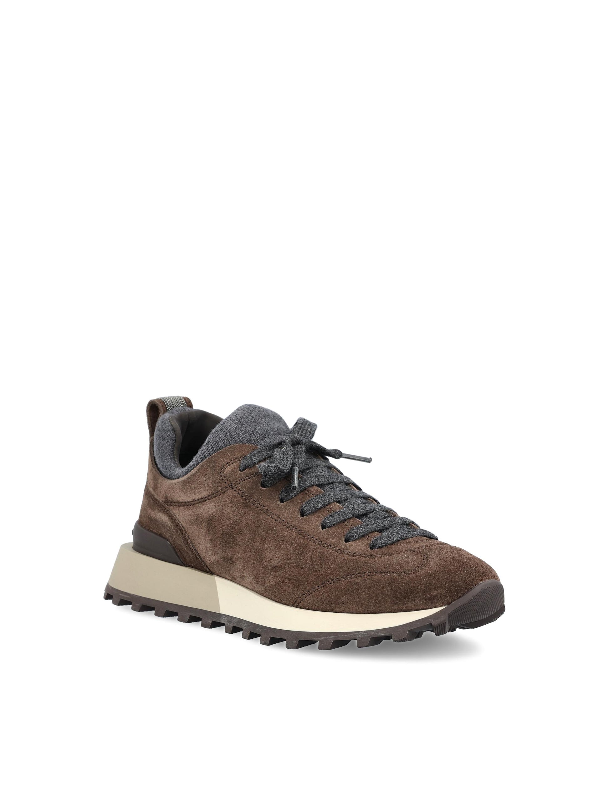 Sneakers realizzate in pelle scamosciata. MZ60G3087 C2803 BRUNELLO CUCINELLI 